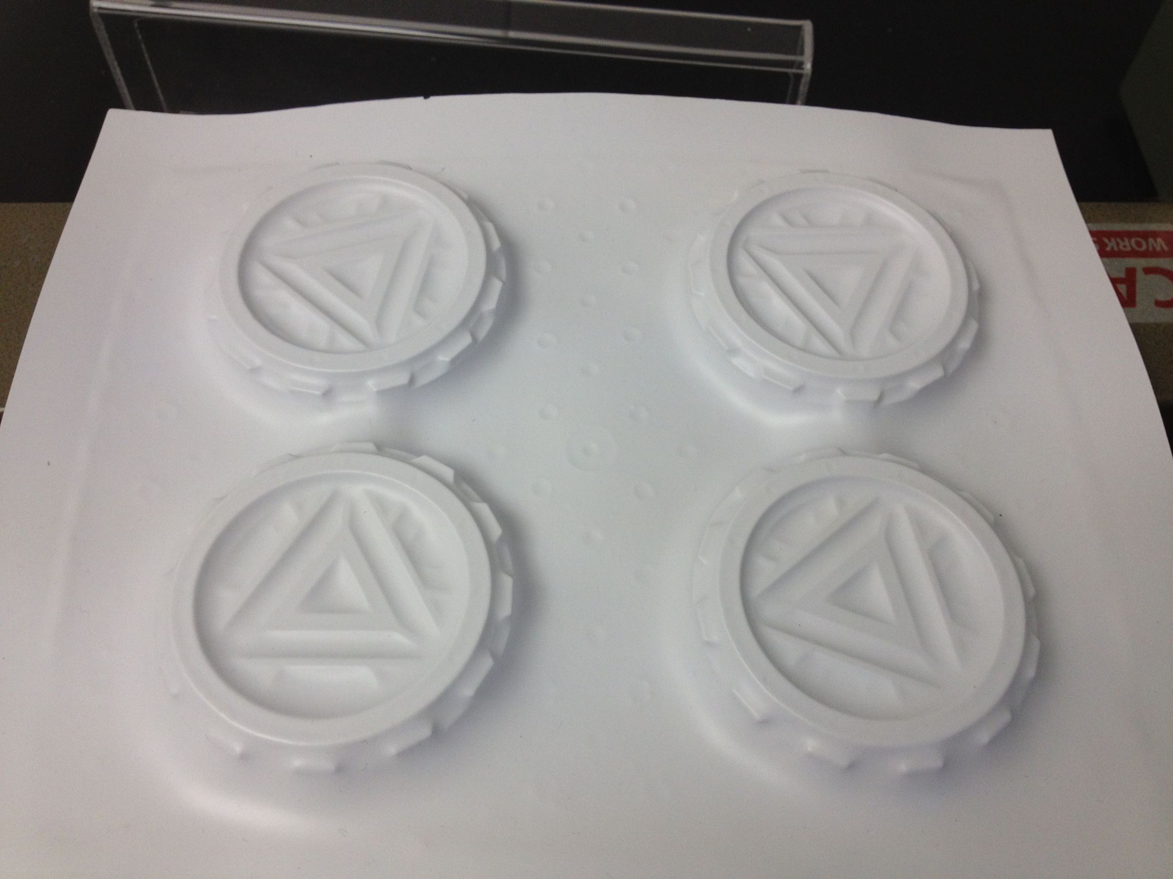 LaserCut Forms for Thermoforming (Vacuum Forming) 4 Steps