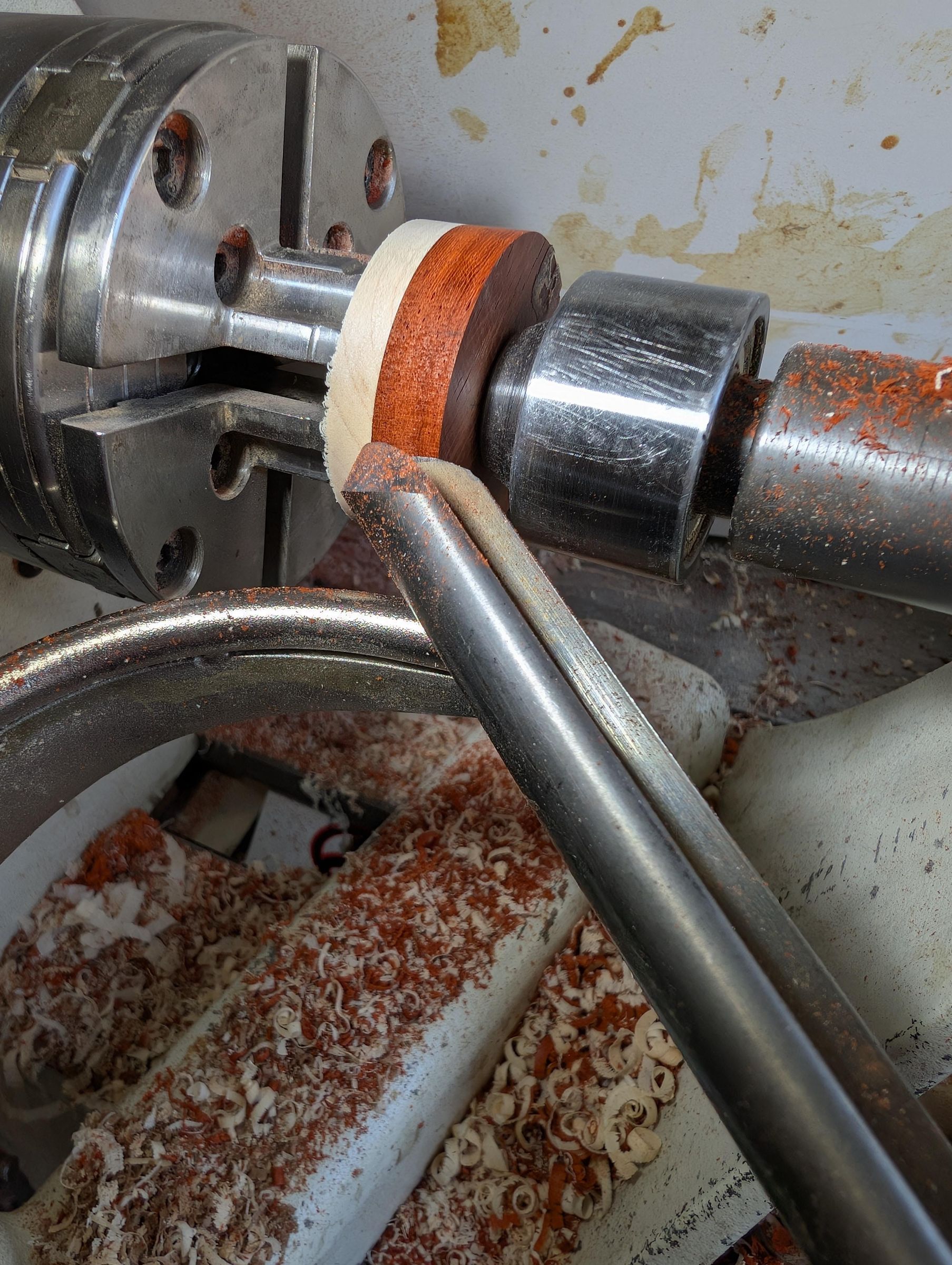 Turn Pendant Blank Round to Size