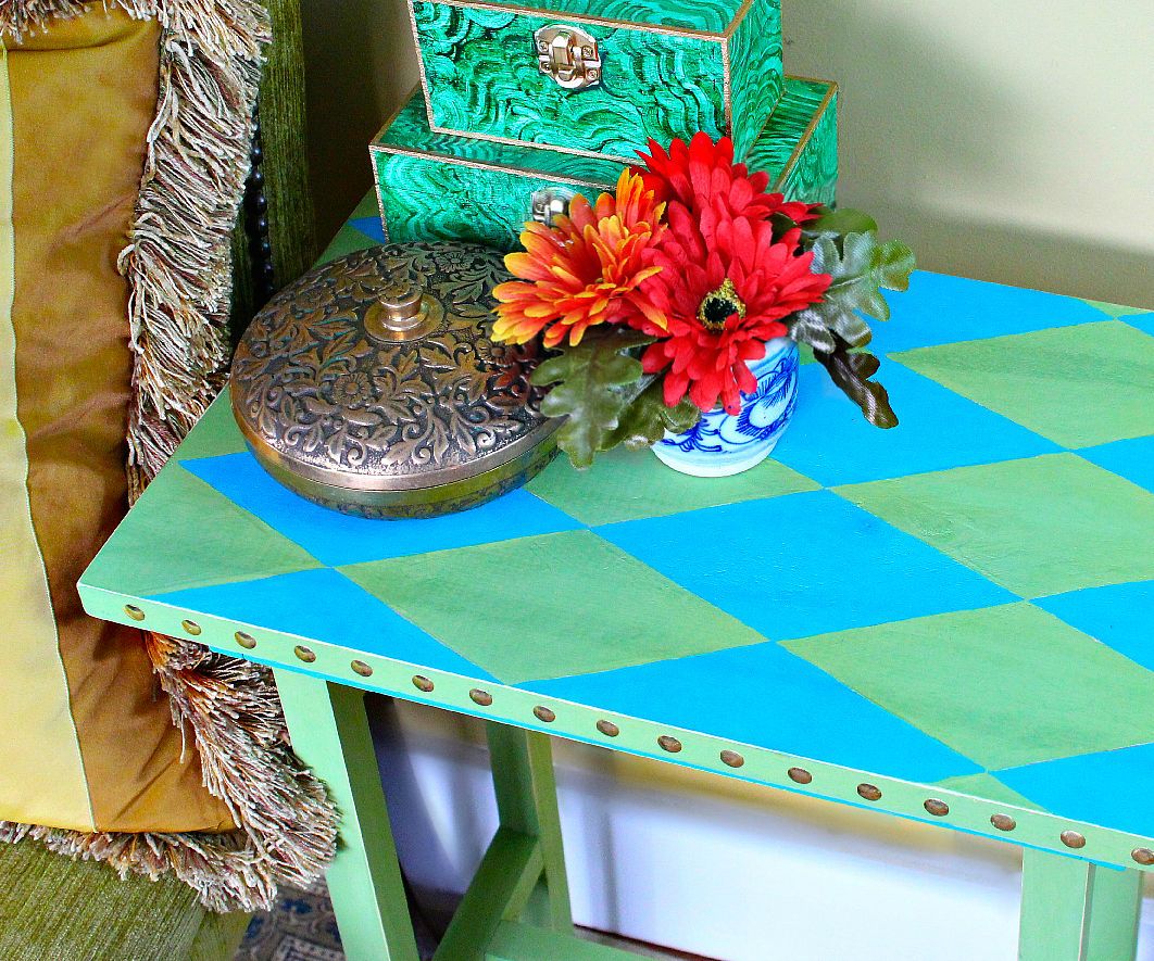No Nails Harlequin Table