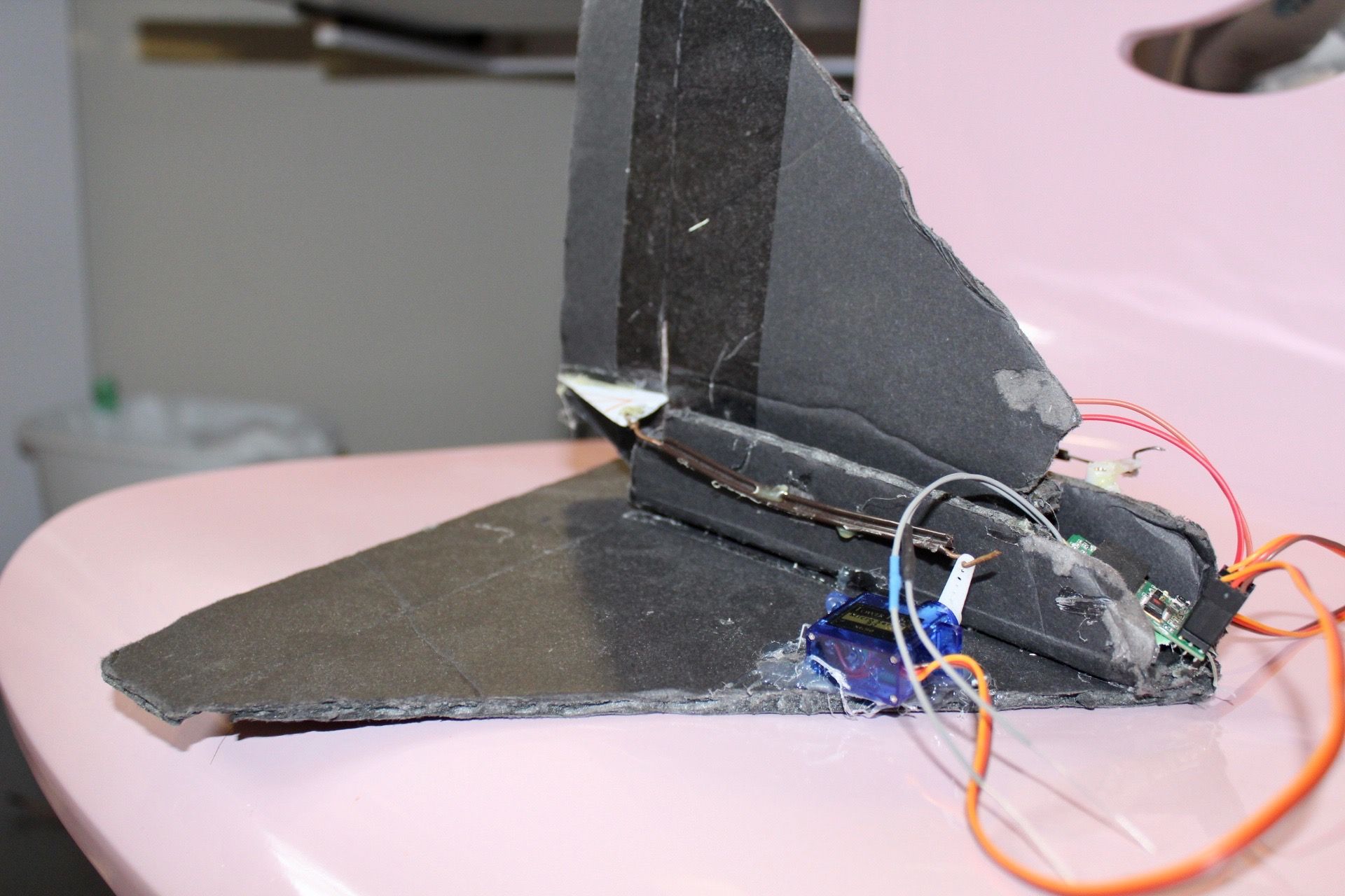 DIY RC Control Horns From Recycled Plastic Cards With Template 4