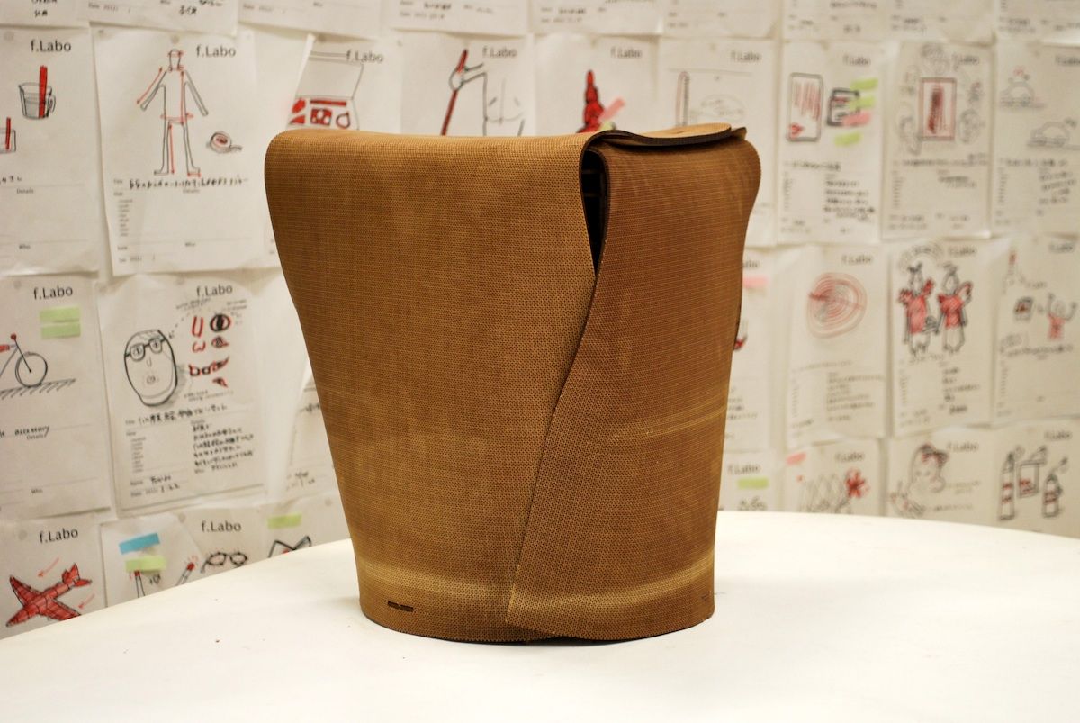 Magarima stool (Bending stool)