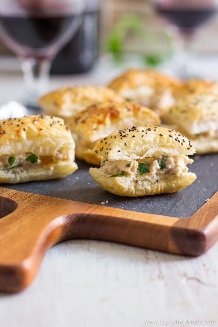 Mango Chicken Puffs