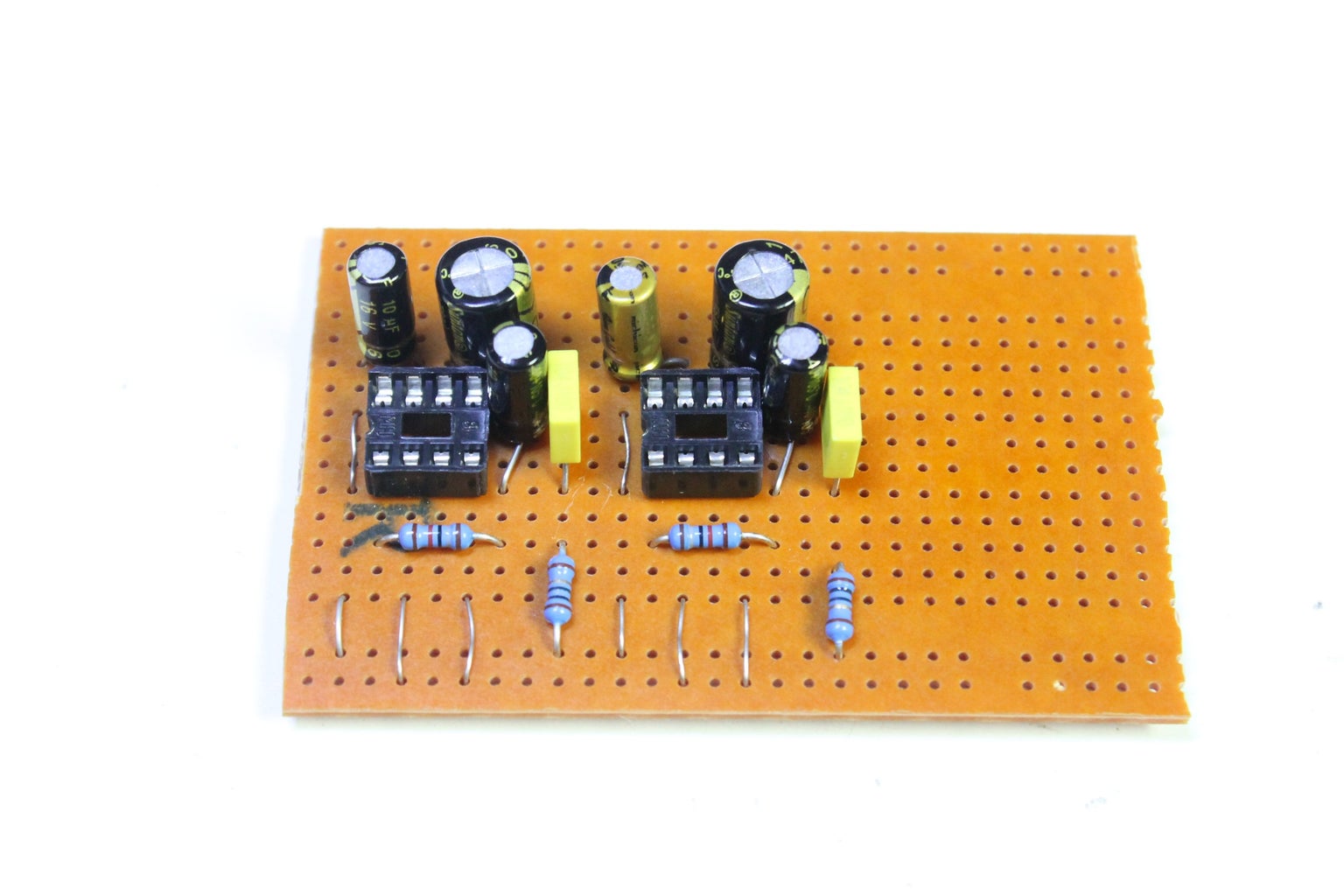 Make Your Own Headphone Amp V1 : 8 Steps Circuit Diagram