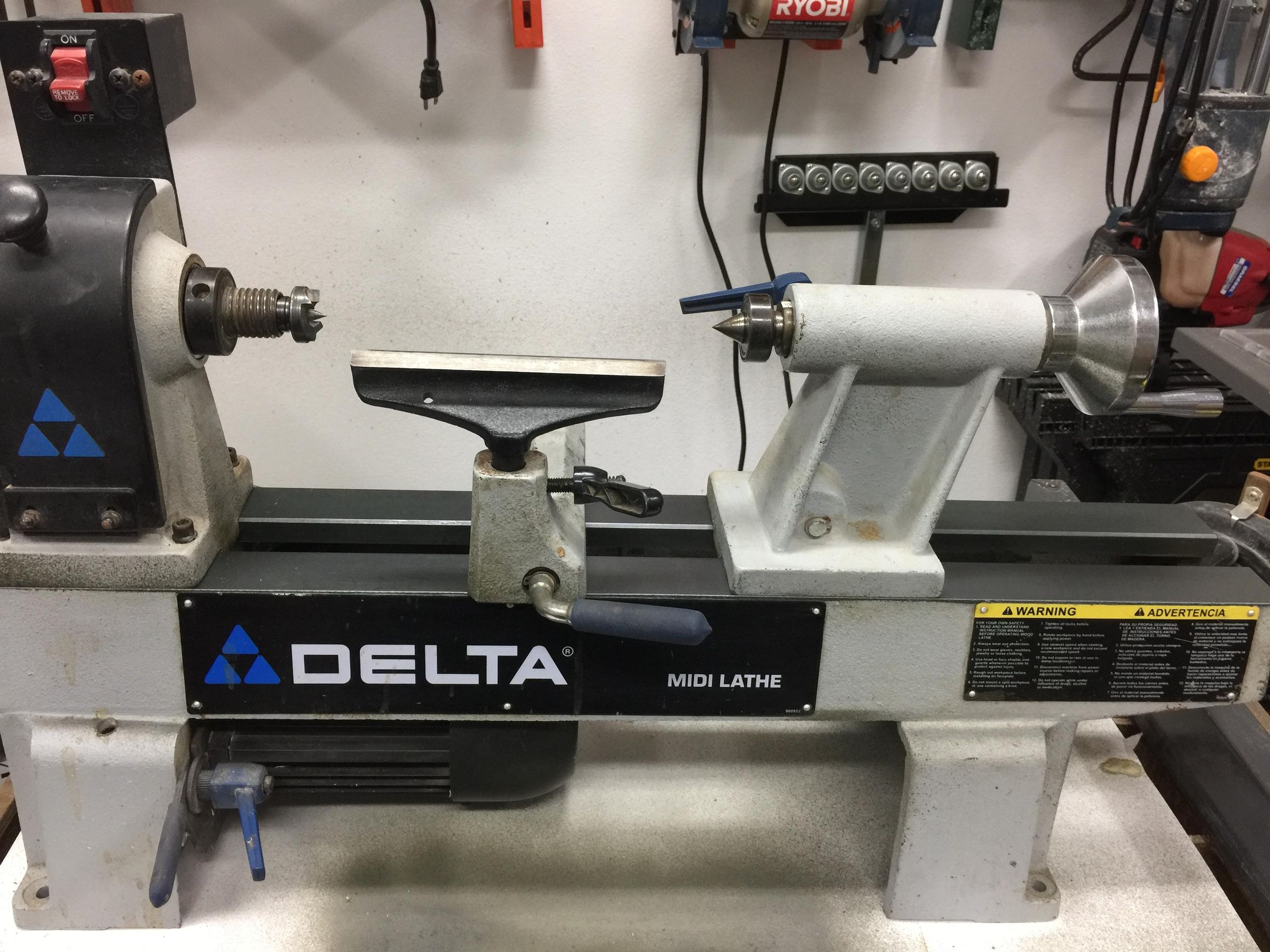 Lubricate Metal and Inhibit Rust With Moly. 6 Steps (with Pictures