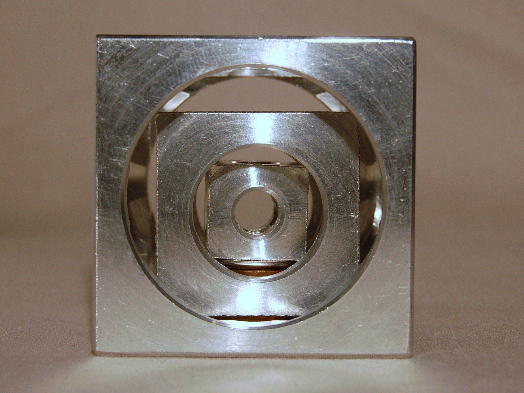 Turner's Cube (Manual Machine)