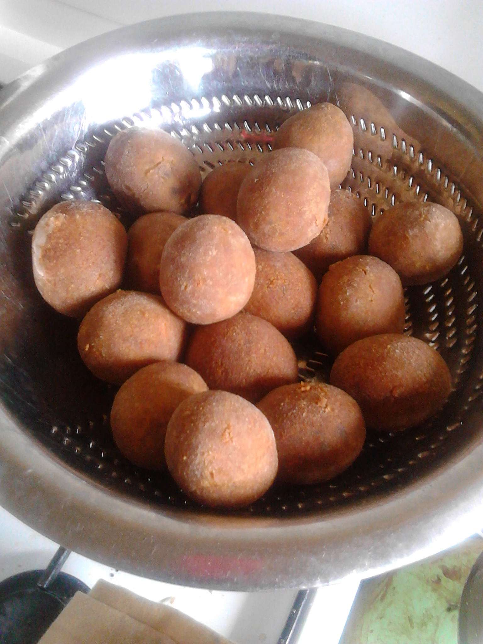 Bread Crumbs/fish Scotch Egg 4 Steps Instructables