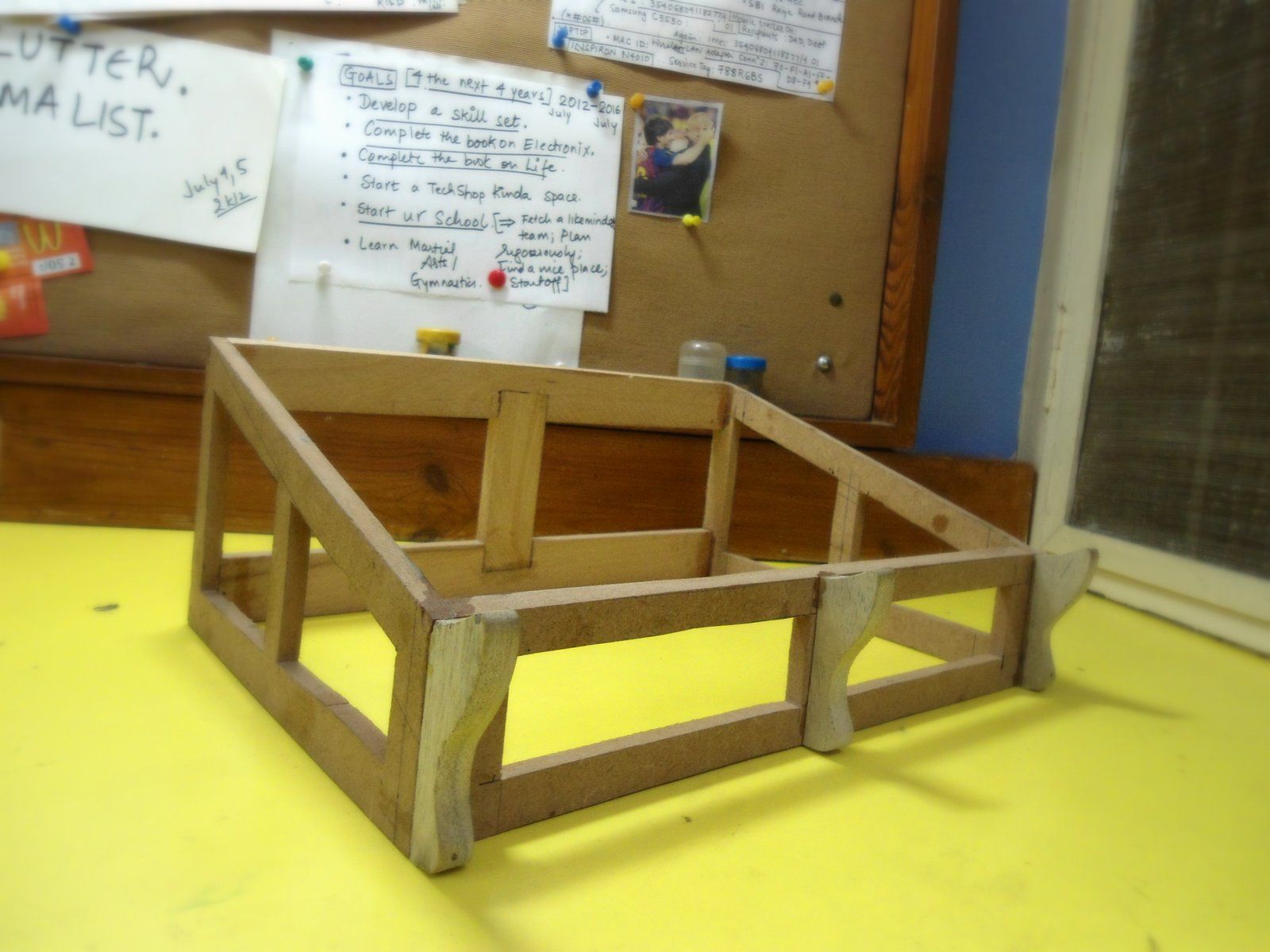 D.I.Y. Laptop stands