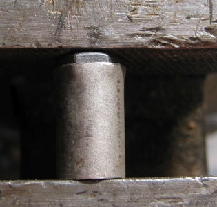 Tilt Axis Swiveling Shuttle