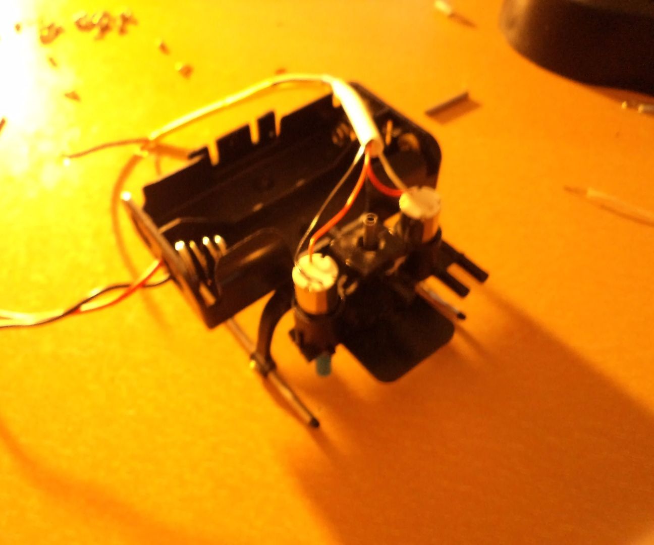 Bristle Bot From an Old Rc Helicopter(epic Fail Contest)