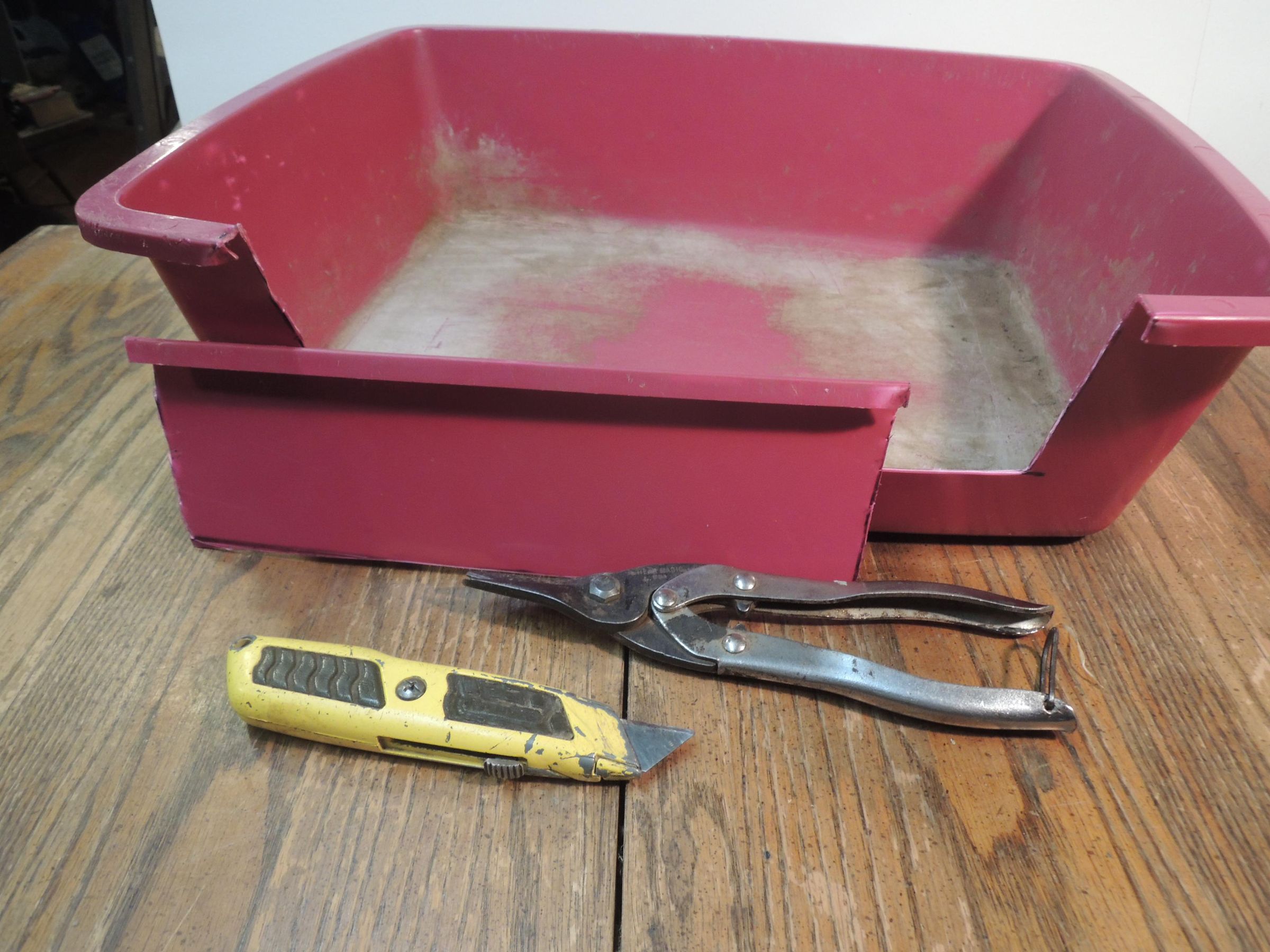 Souped Up Cat/Bunny Litter Box W/ Handicapped Access 5 Steps (with