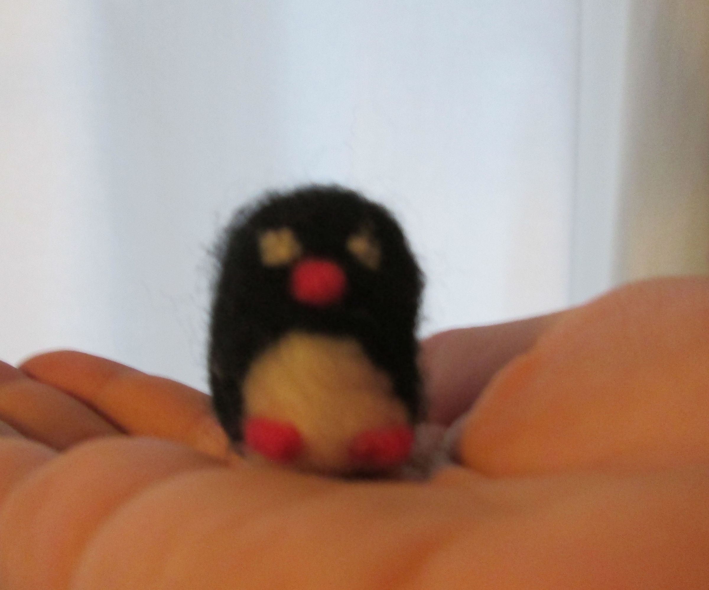Cute+Easy Needle Felt Penguin