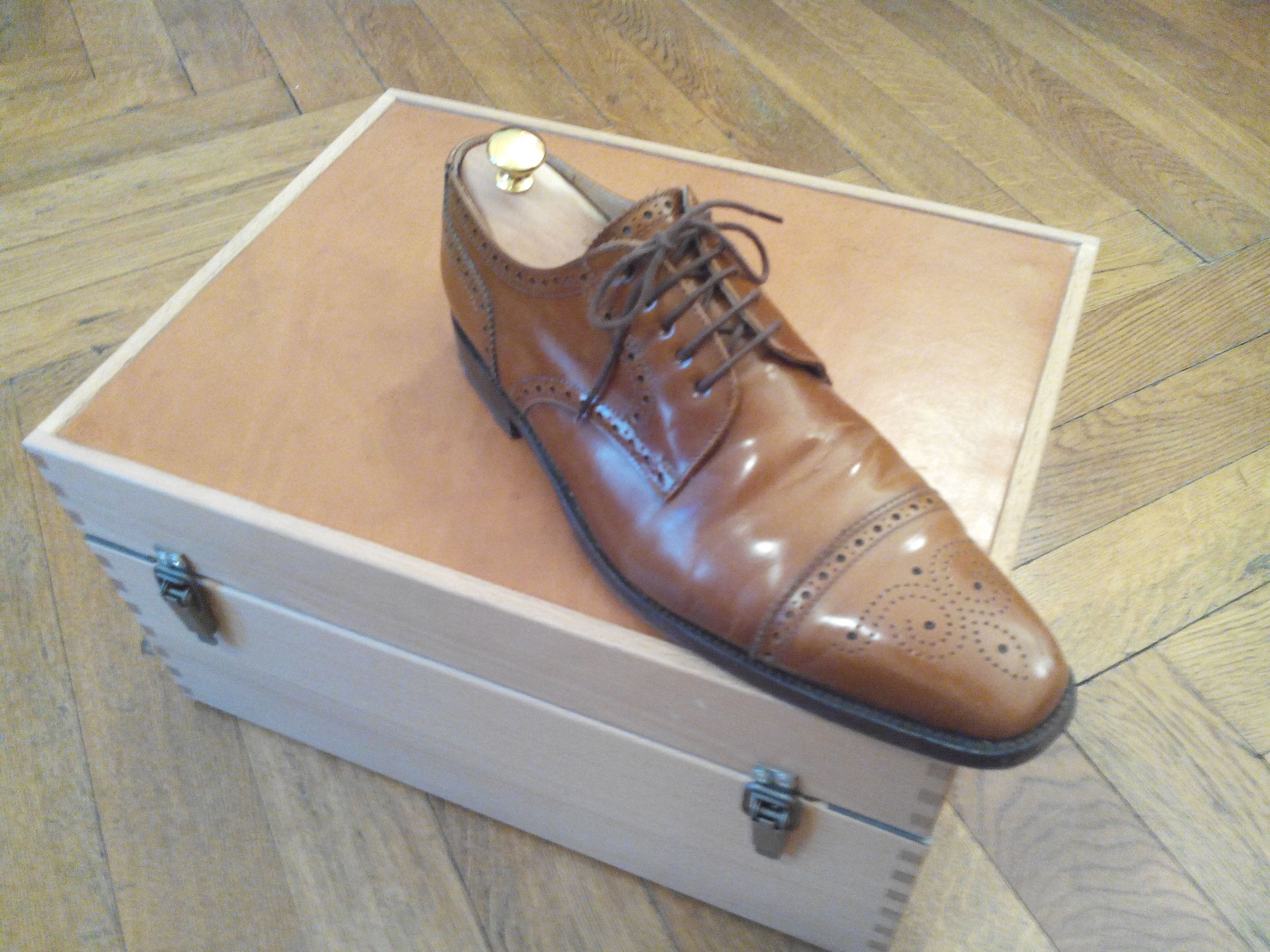 Shoe-Shine-Box : 6 Steps - Instructables