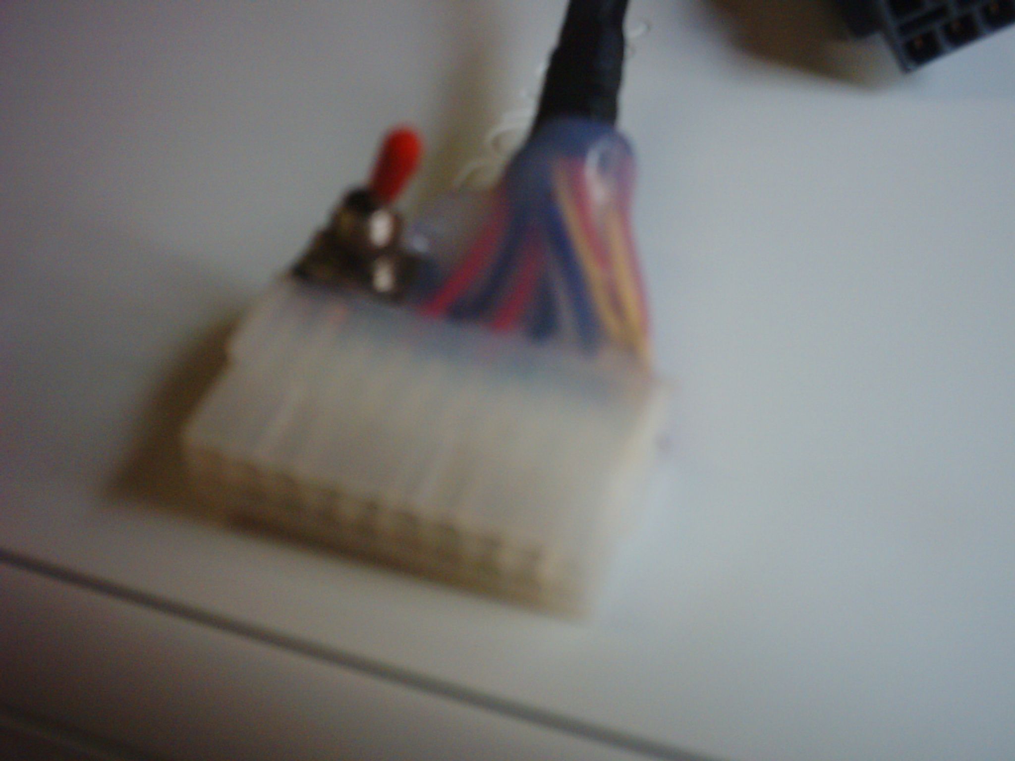 Xbox 360 Power Adaptor for a Atx Pc Power Supply Instructables