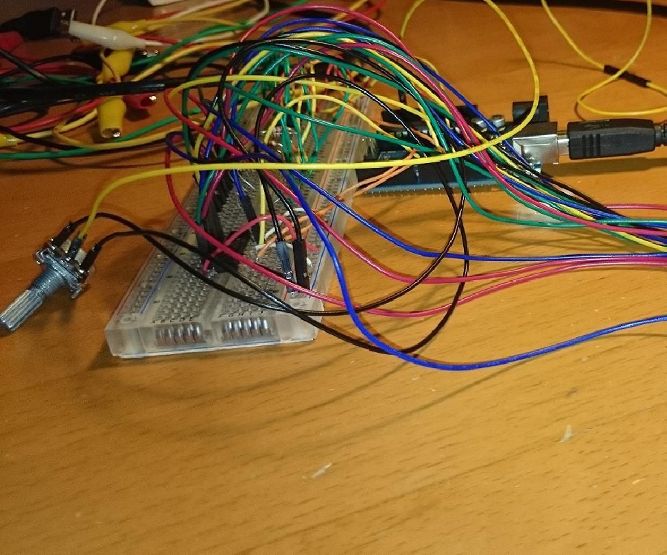 Beginner Tutorial: Controlling LED Matrix With 2 595 Shift Registers and Potmeter