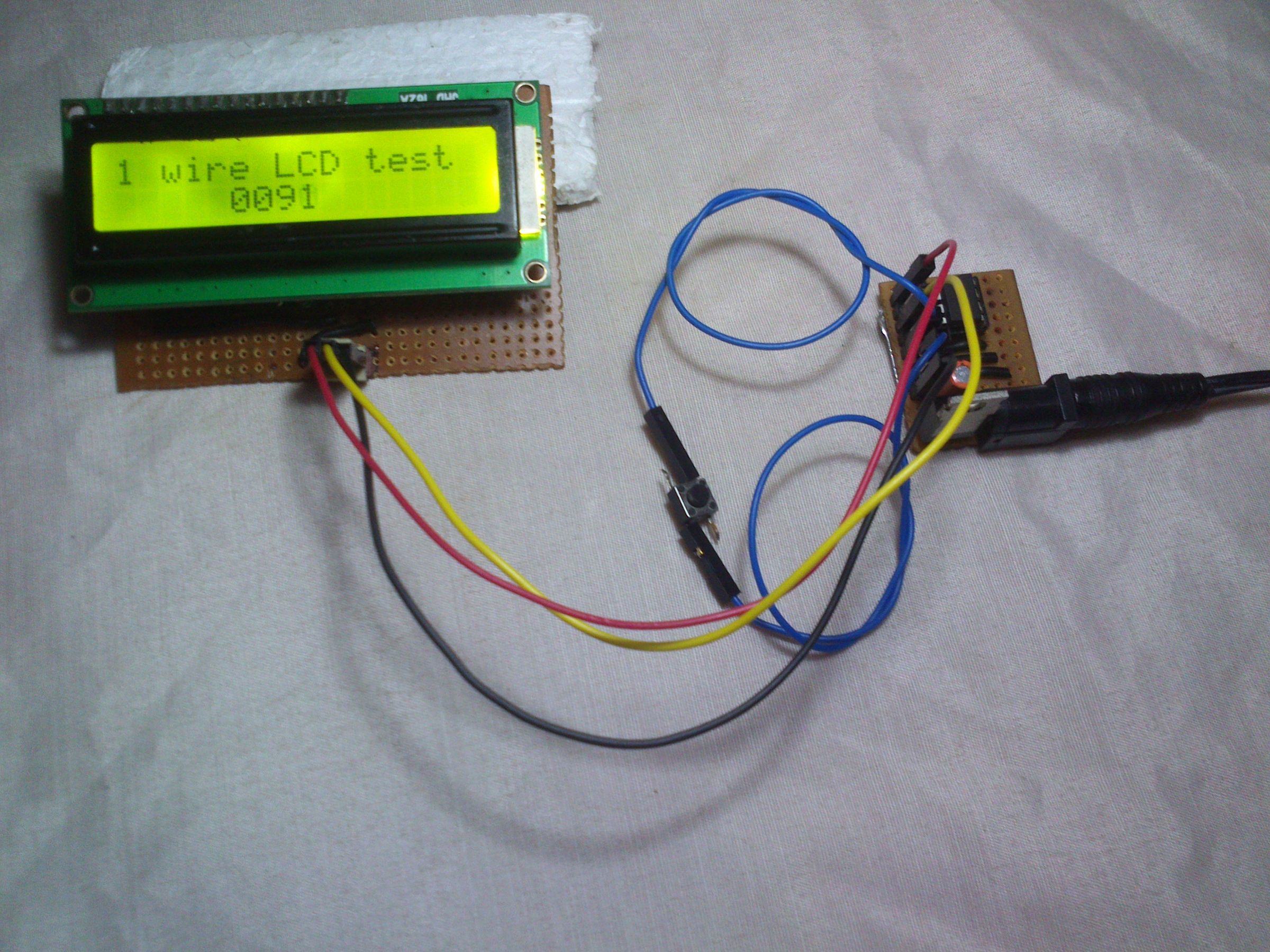 Low Cost 1 Wire Lcd  for 8 Pin Micro Controllers [romanblack Shift1 System ]