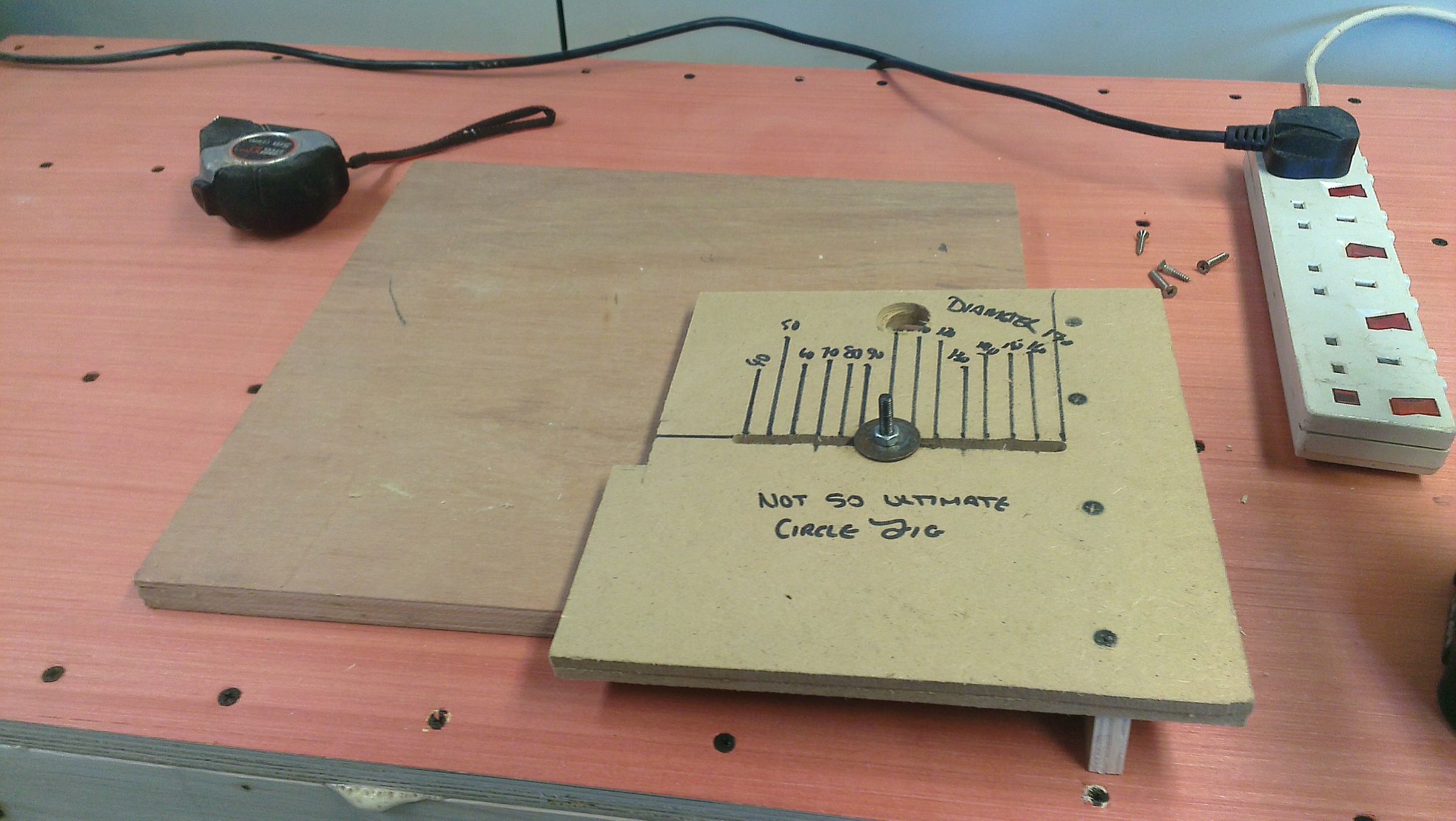 Demijohn Carboy Tilt Device ( a Simple Way to Not Waste Any Booze) 3