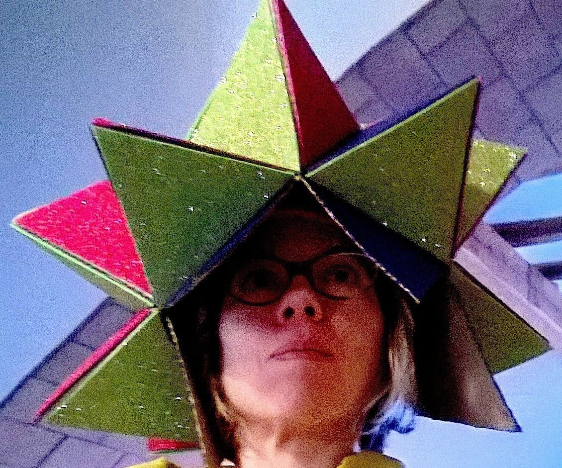 Stellated Icosaedron Hat