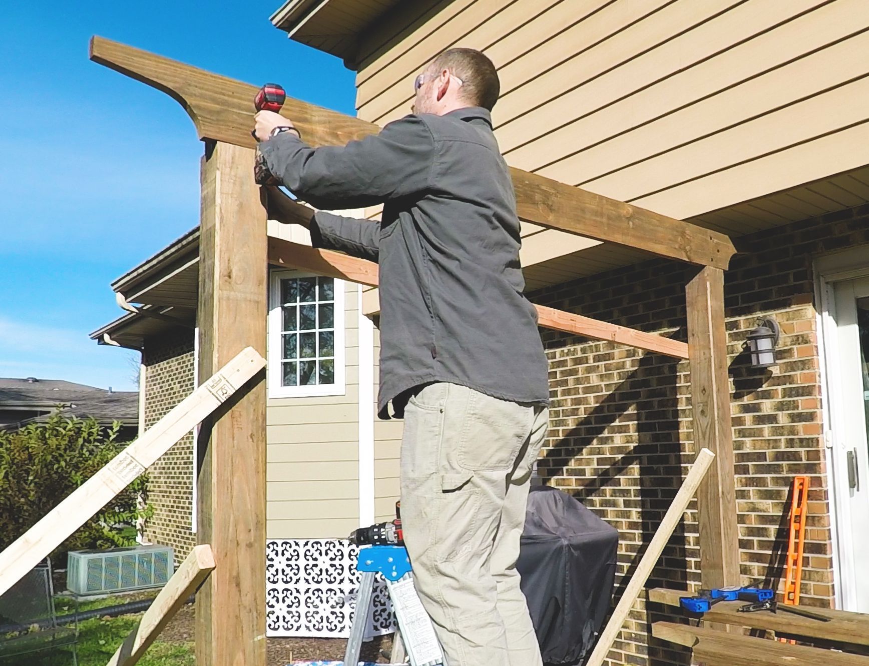 How to Build a Pergola on a Concrete Patio in Two Days : 18 Steps (with ...