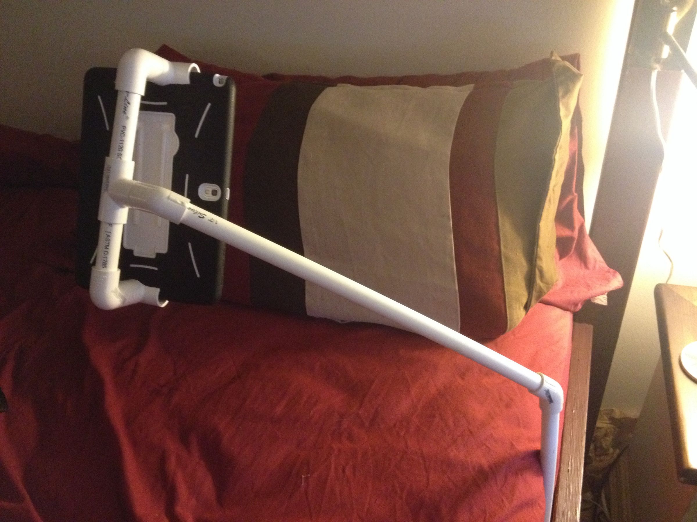 Bed Tablet Holder 4 Steps Instructables