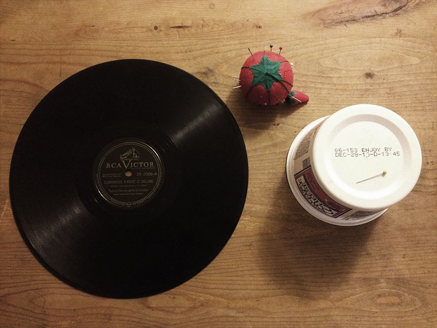 Simple Vinyl Record Player