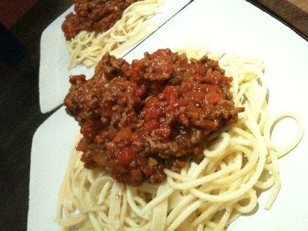 Classic spaghetti bolognese
