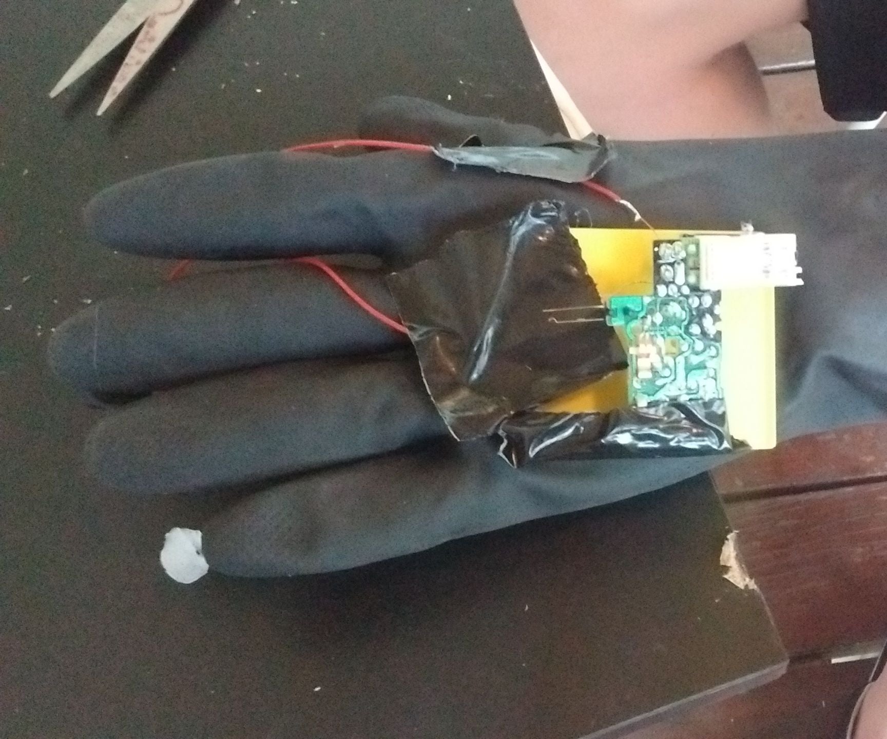 How to Make a Stun/shock Glove 5 Steps Instructables