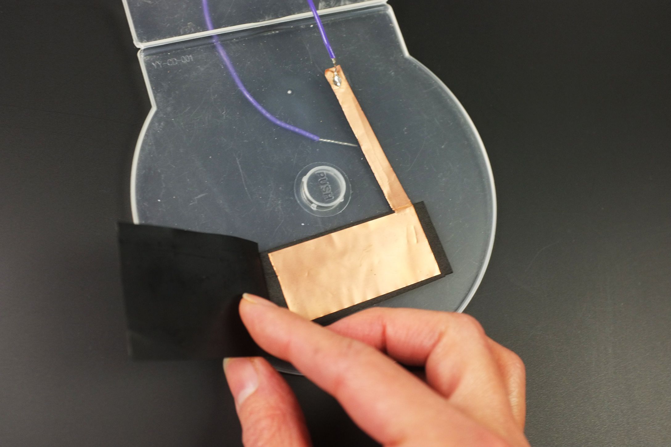 The Clamshell Stompbox