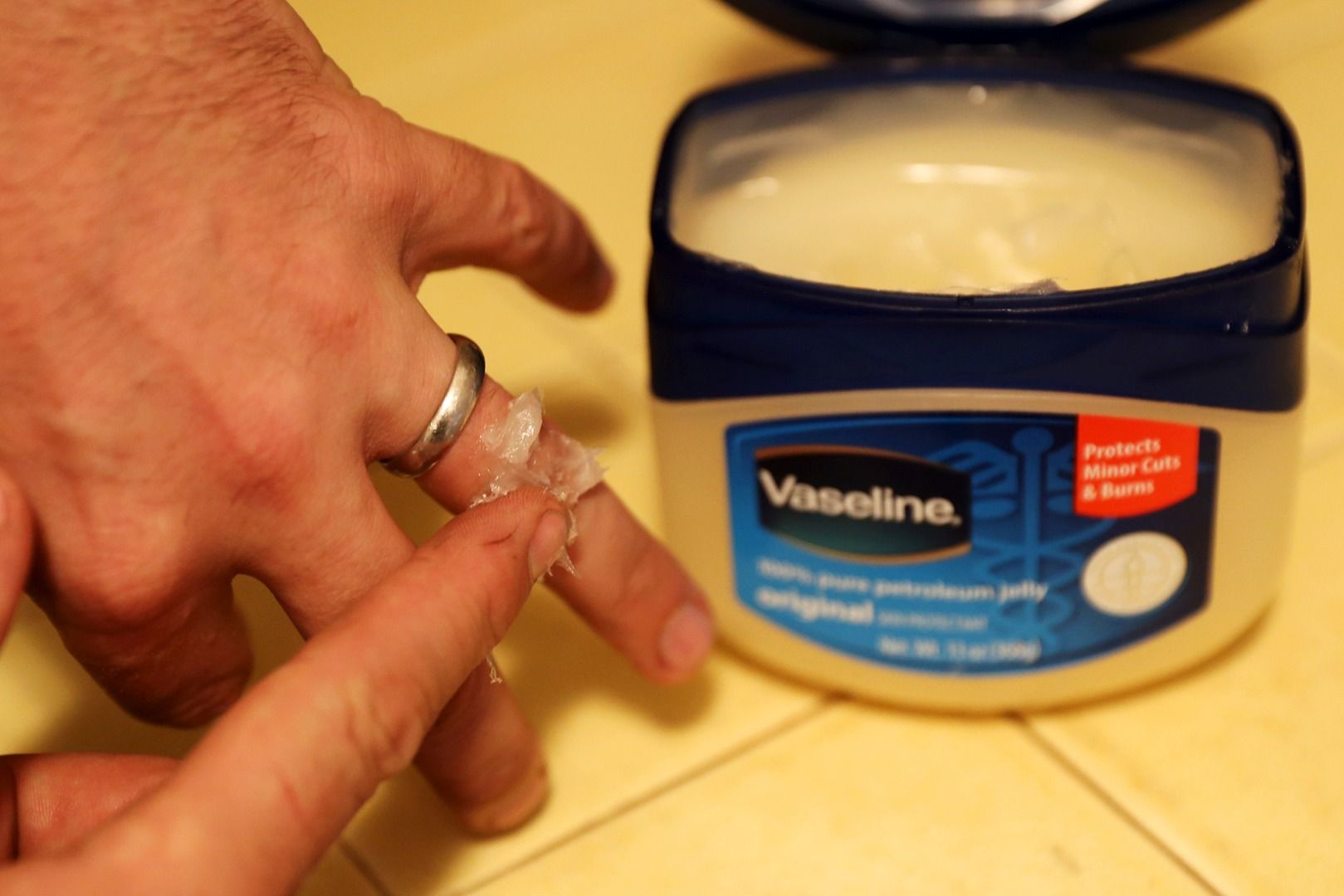 Can You Put Vaseline On Dogs Cut
