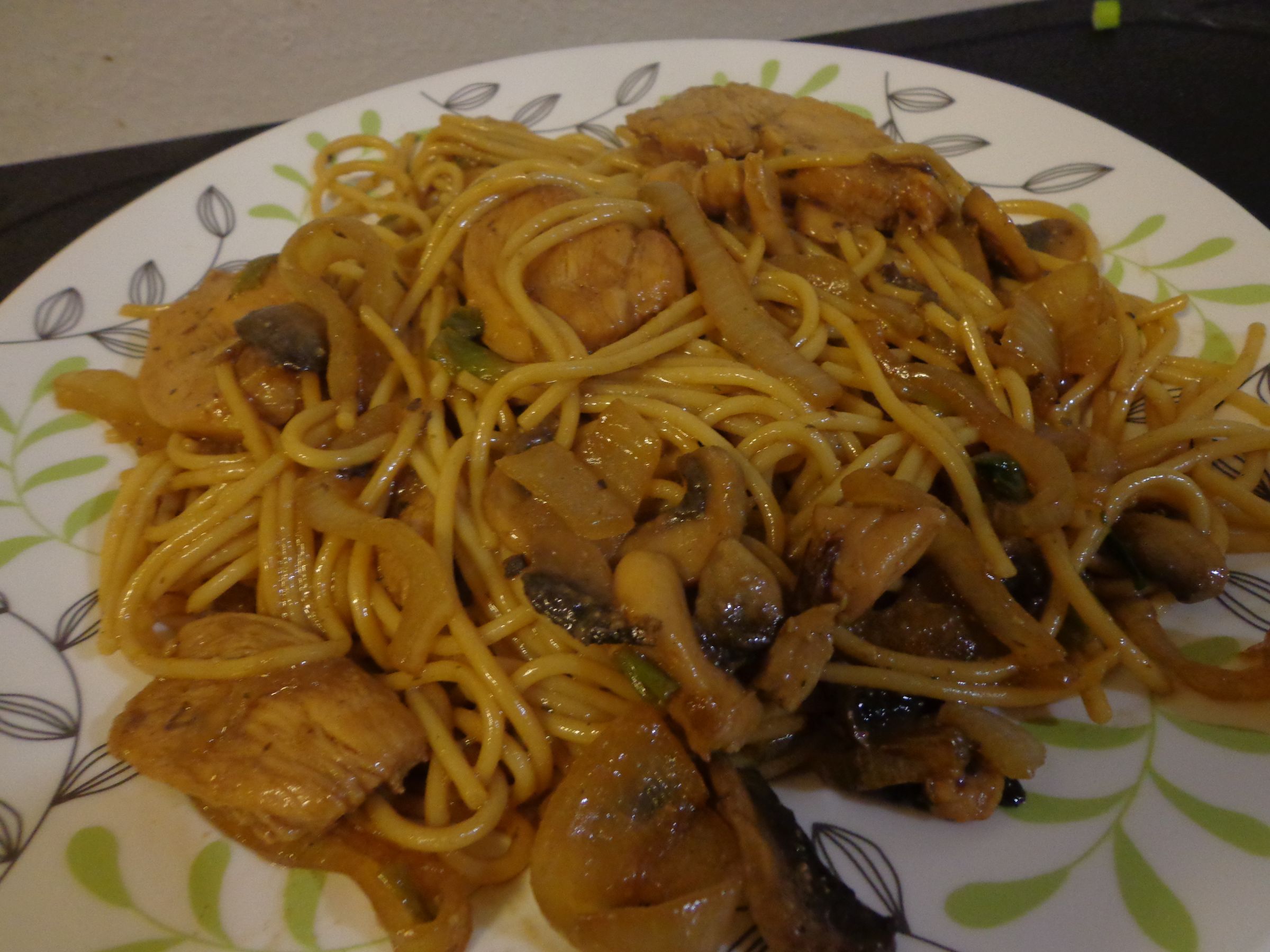 Simple & Easy Chicken Lo Mein
