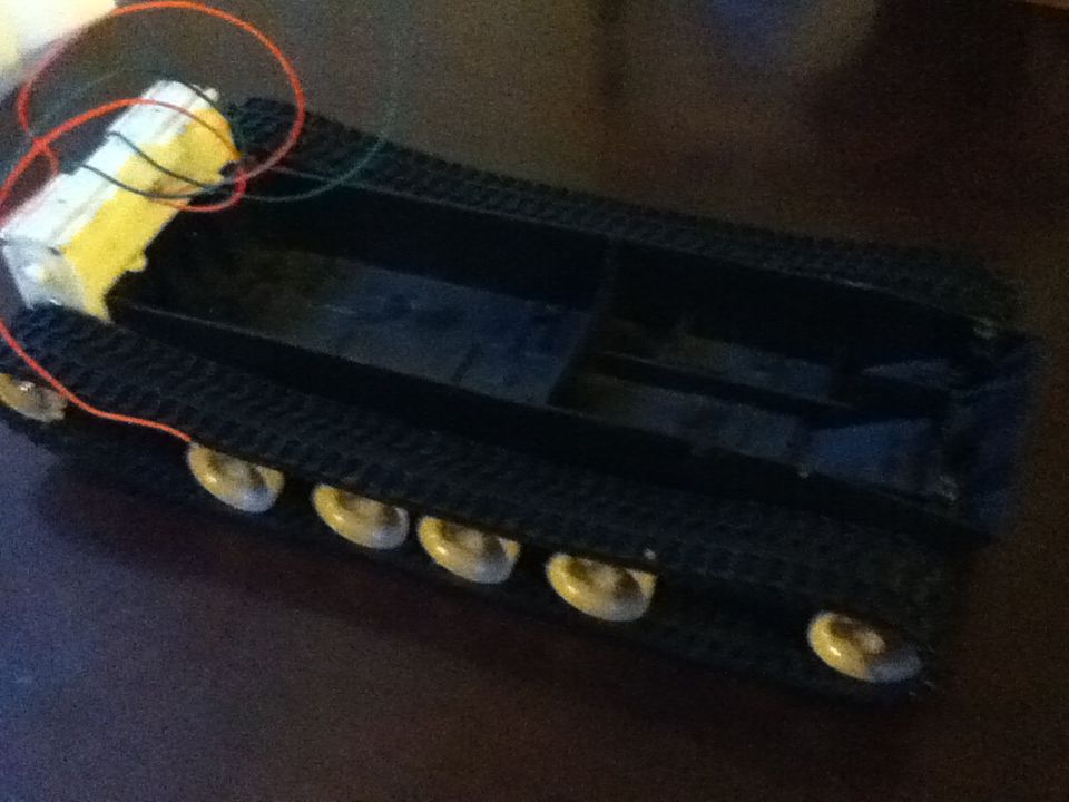 Autonomous Arduino Tank (A.A.T) : 7 Steps - Instructables