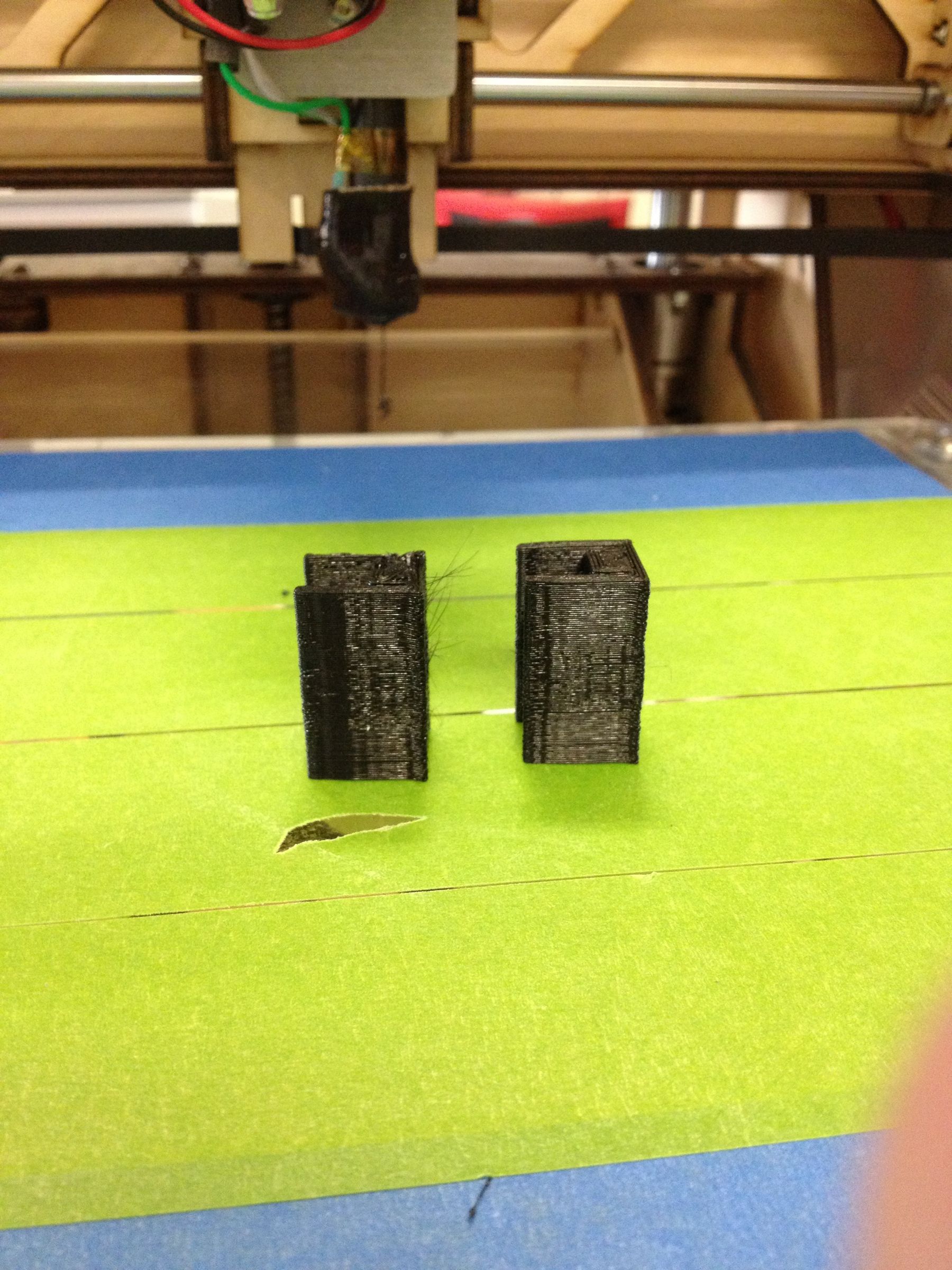 3D Printing 2 Parts at Once - Printing an Iphone Tripod Adapter