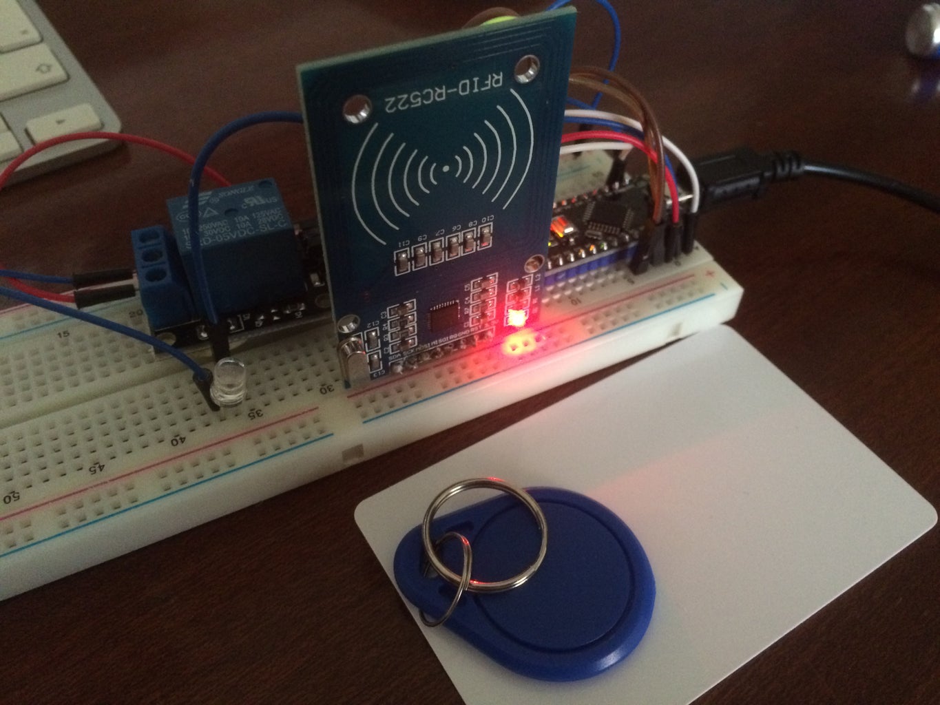 TURN ON LIGHTS WITH RFID CARD : 5 Steps (with Pictures) - Instructables