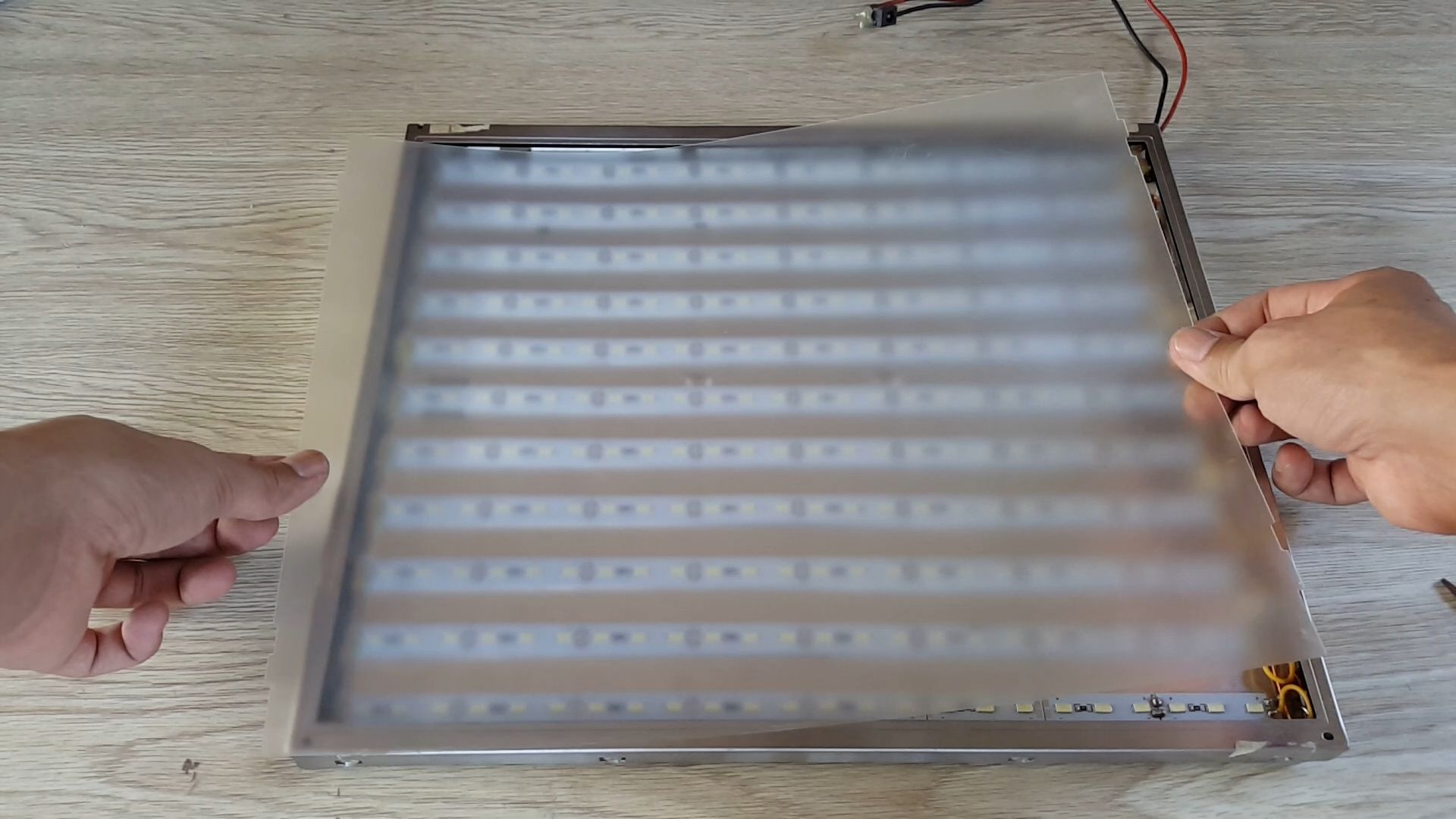 How to Make a Super Bright LED Light Panel Simple Version 8 Steps