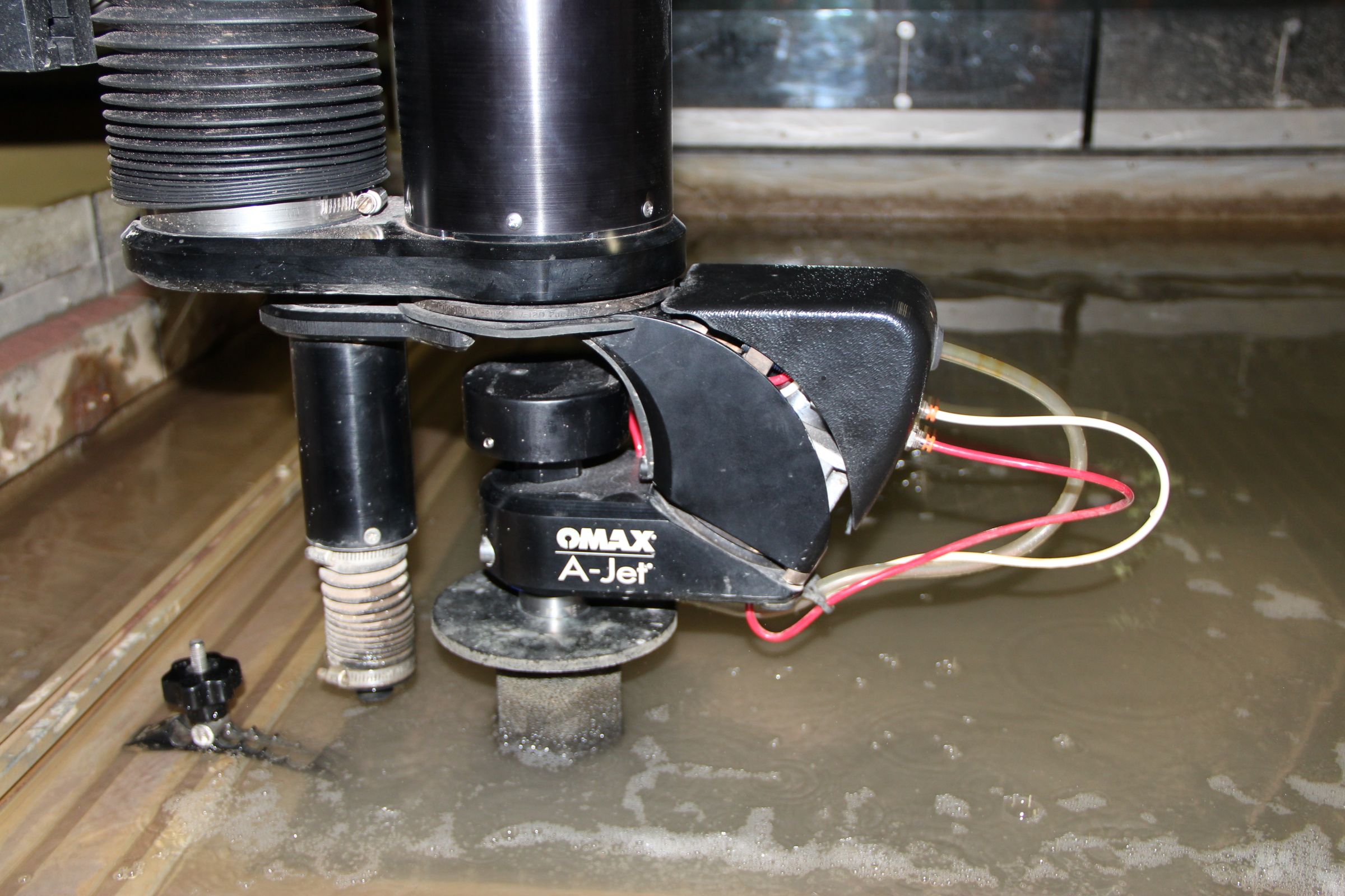 How to Clean the Water Jet Abrasive Tube