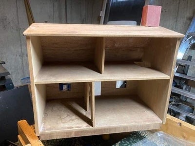 Find a Old Dollhouse