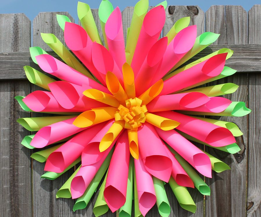 Dahlia Paper Flower Wreath