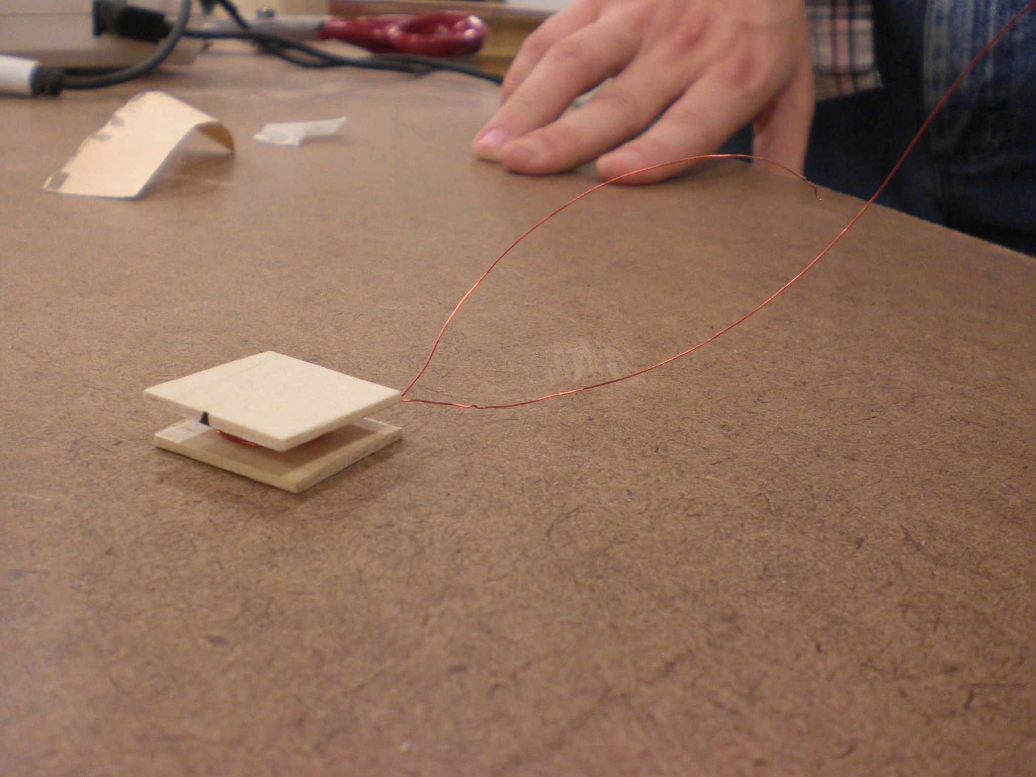 How to Make a Simple Electric Guitar 6 Steps (with Pictures