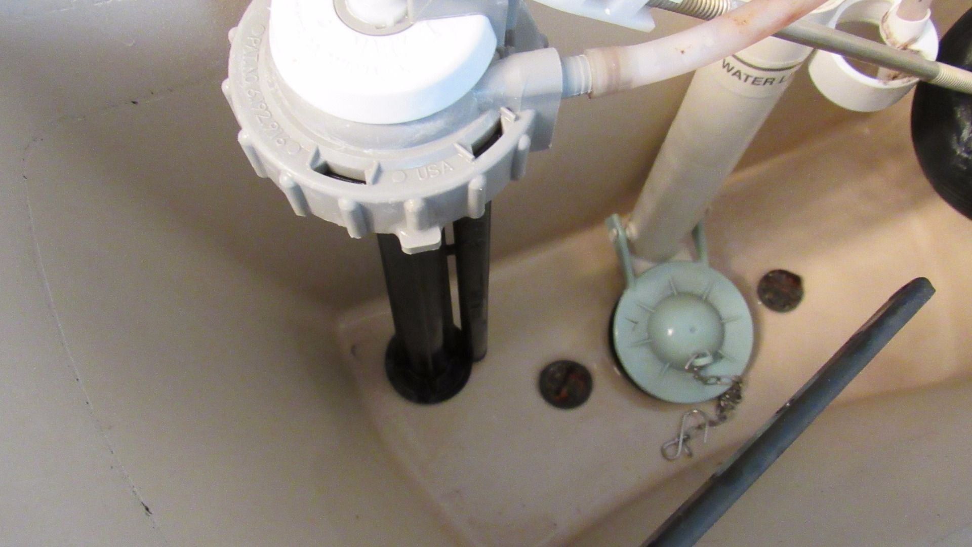 How to Fix a Leaking Toilet Tank 16 Steps (with Pictures) Instructables