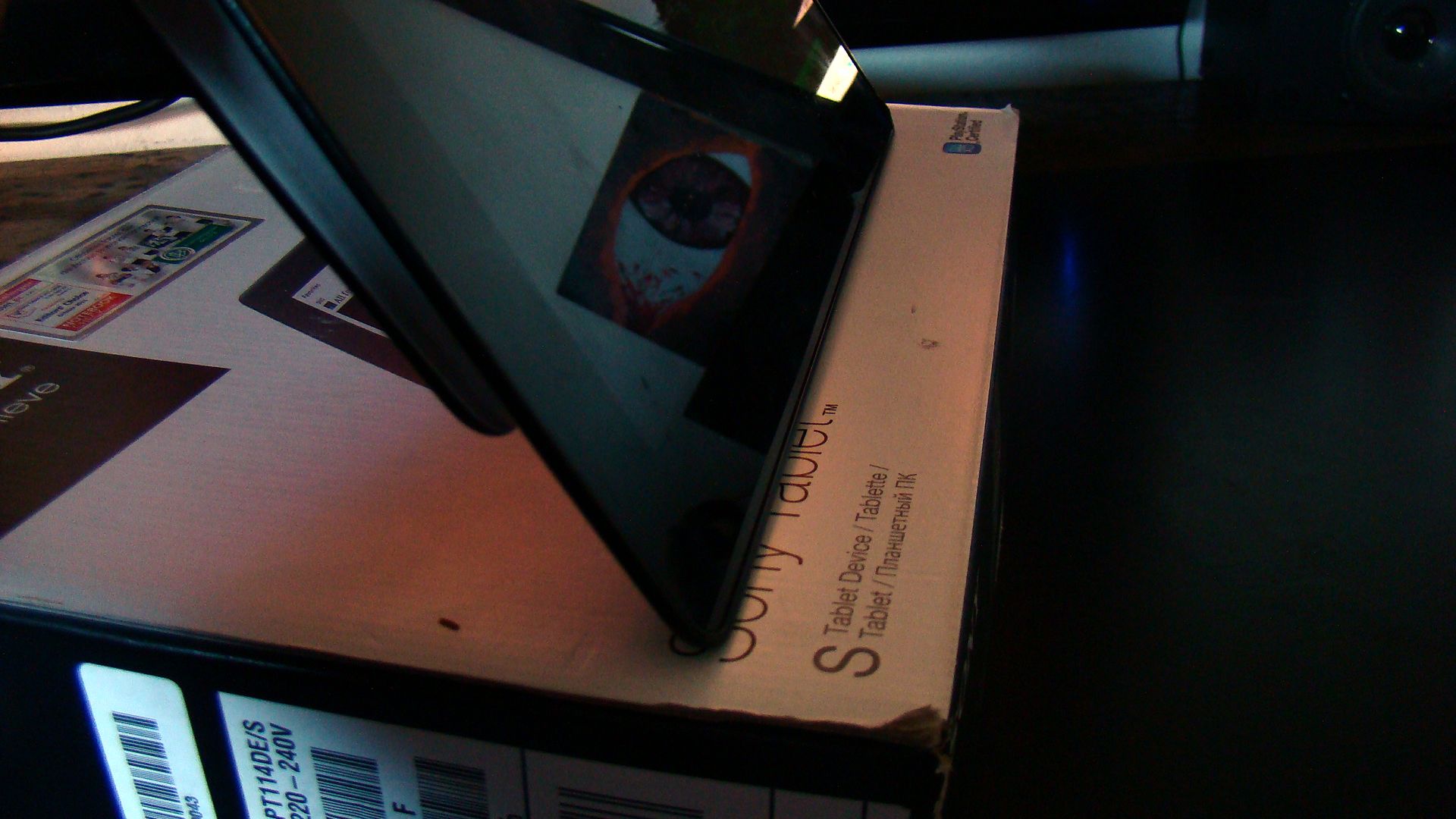 Simple Tablet Stand 5 Steps Instructables