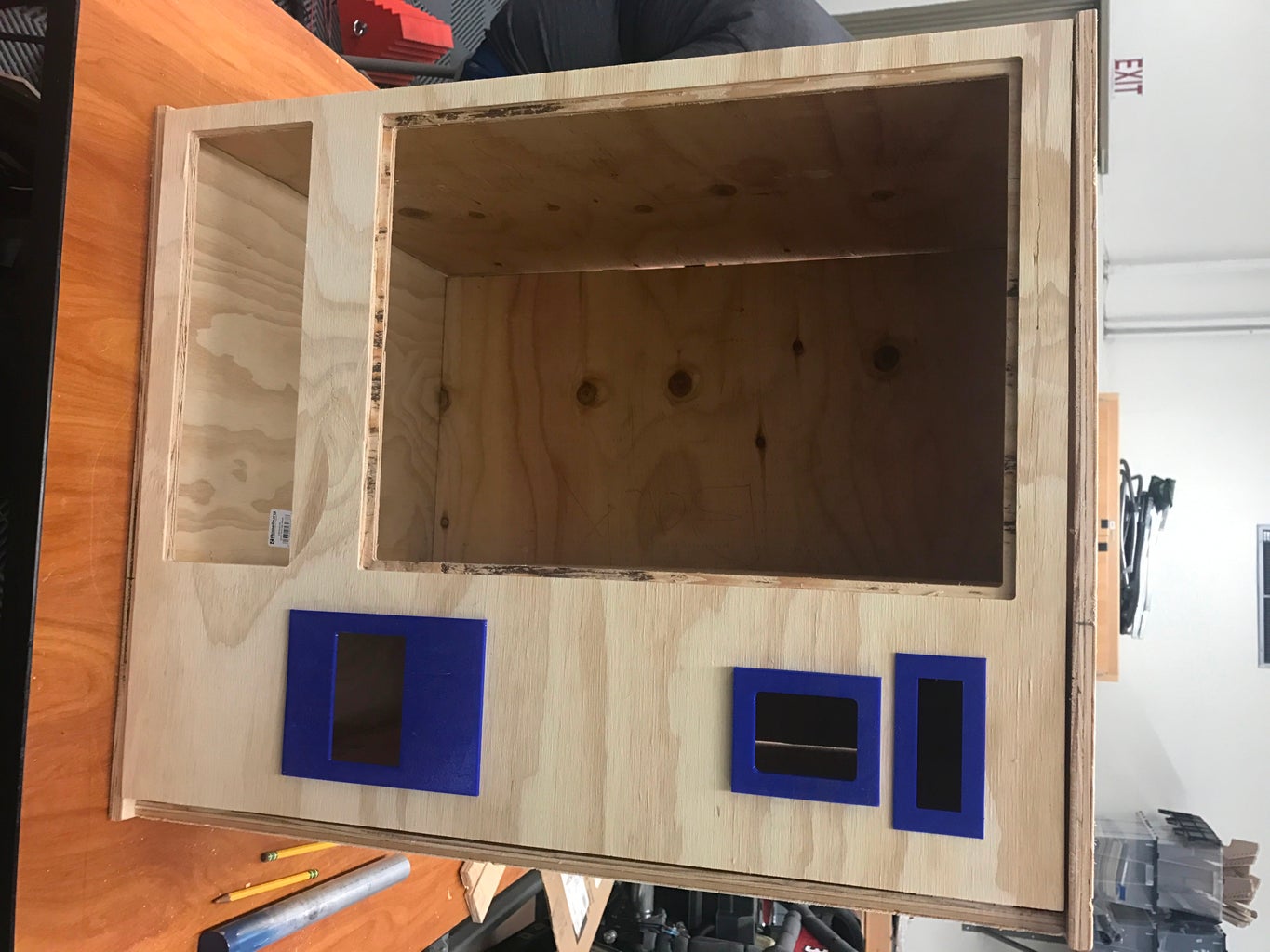 $1 Arduino-based Vending Machine : 8 Steps - Instructables