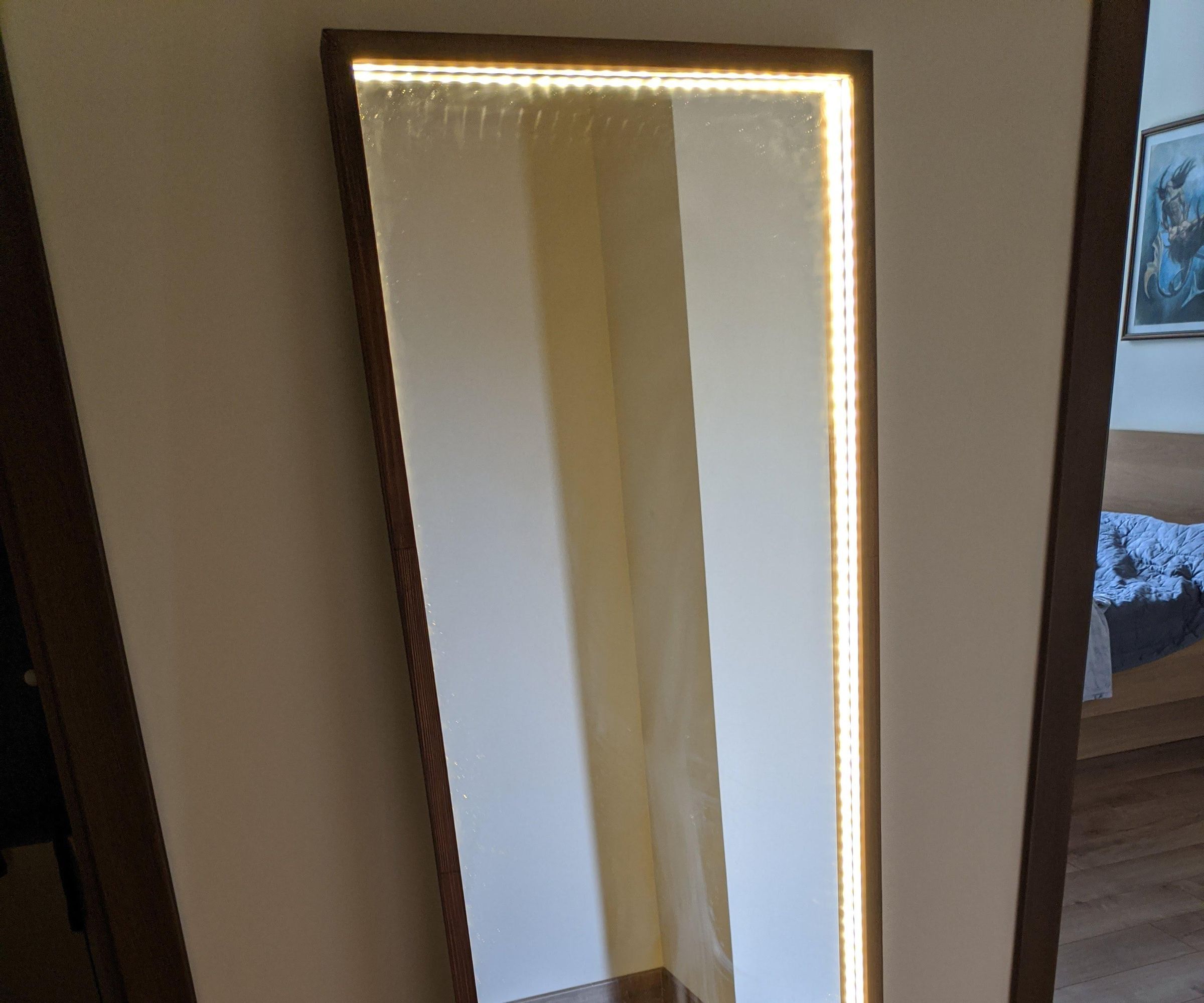 Backlit Mirror and Proximity Sensor or Pir Sensor by Arduino