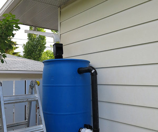 Gravity Feed Rain Barrel Garden Watering
