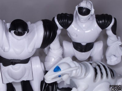 5-Minute Project: the WowWee Robotics Keychain