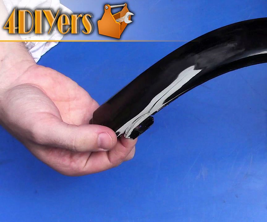 How to Properly Repair Cracked Plastic Trim