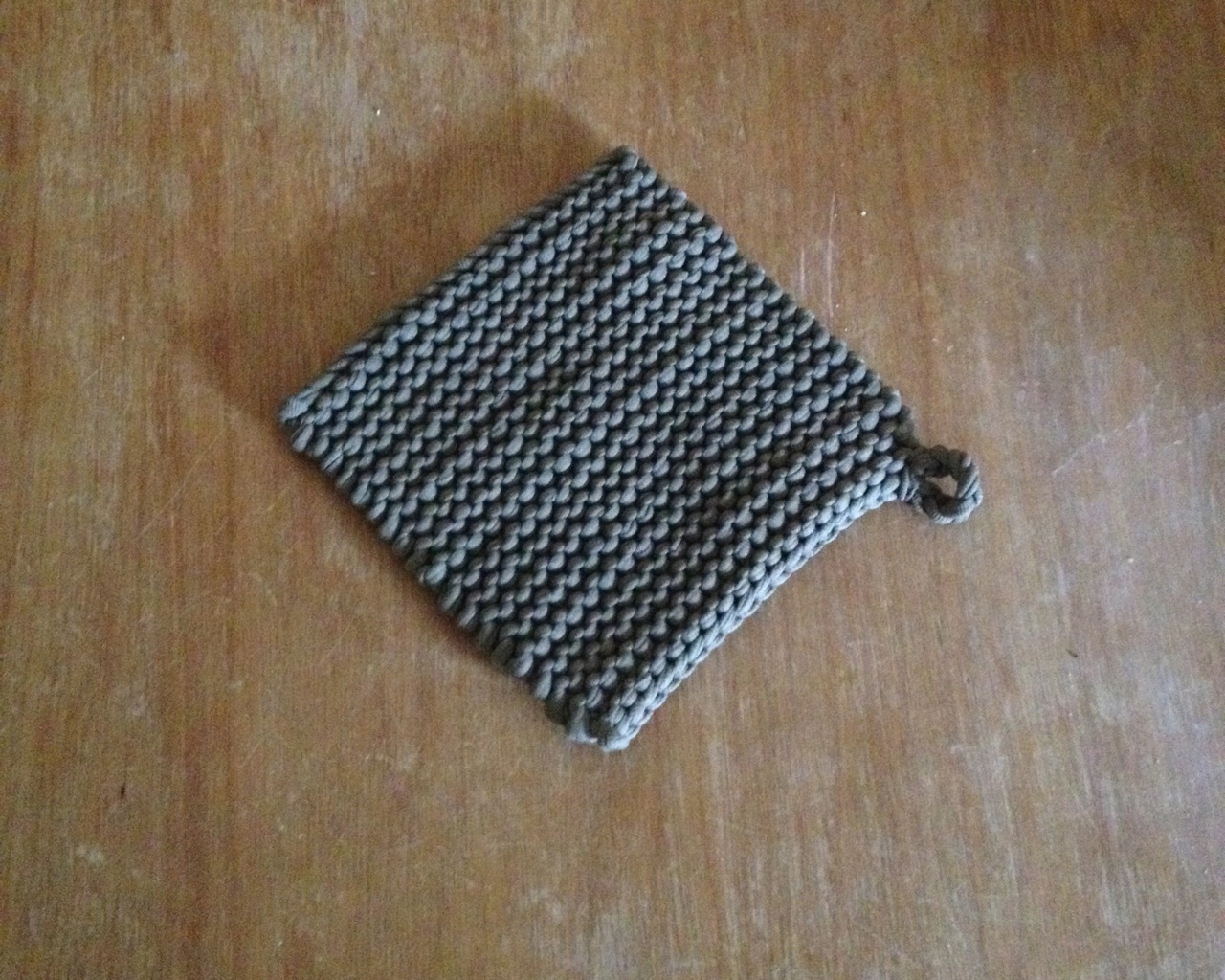 Create a Pot-holder From an Old T-Shirt