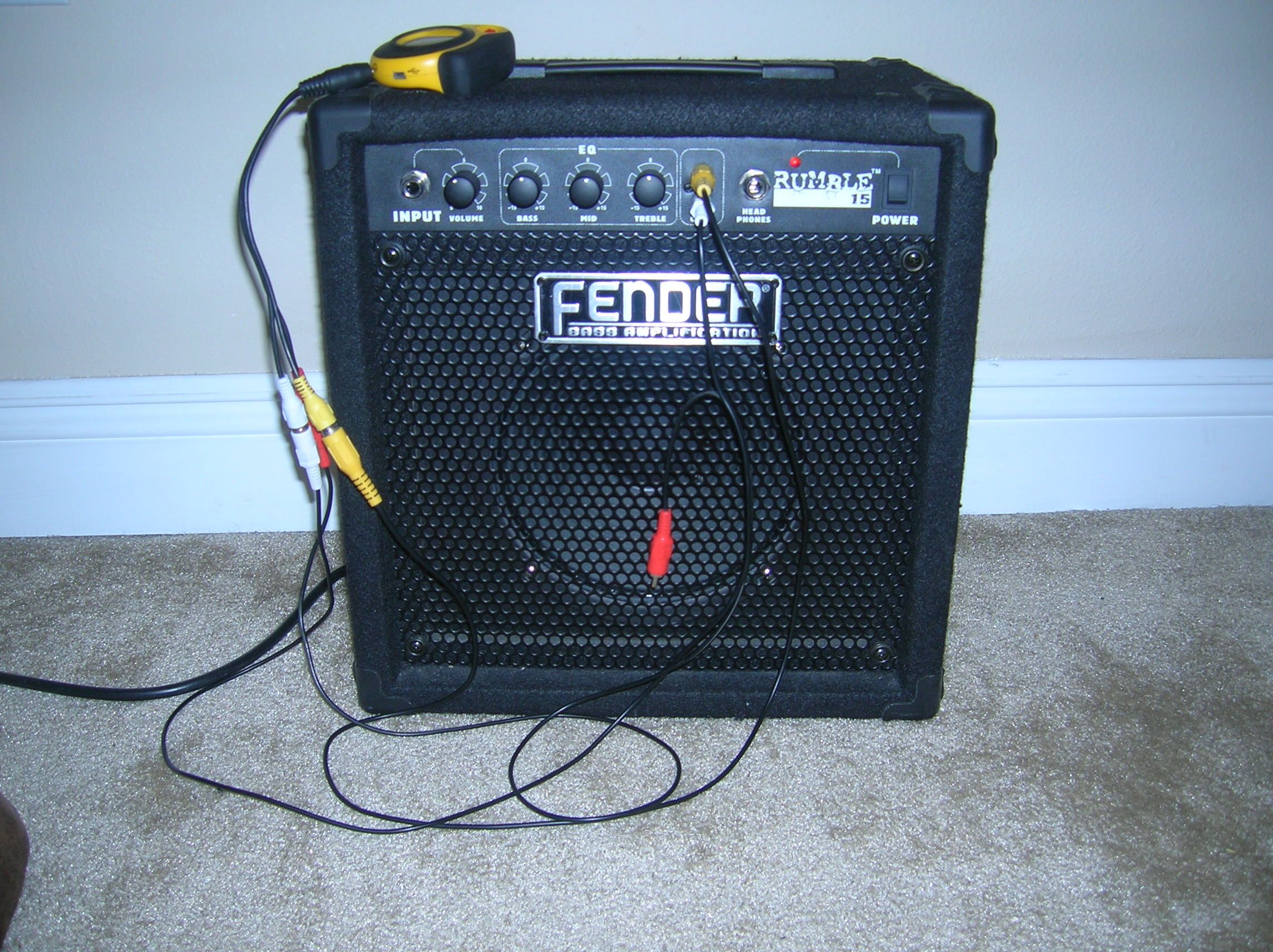 How to Play Music Through a Guitar Amp