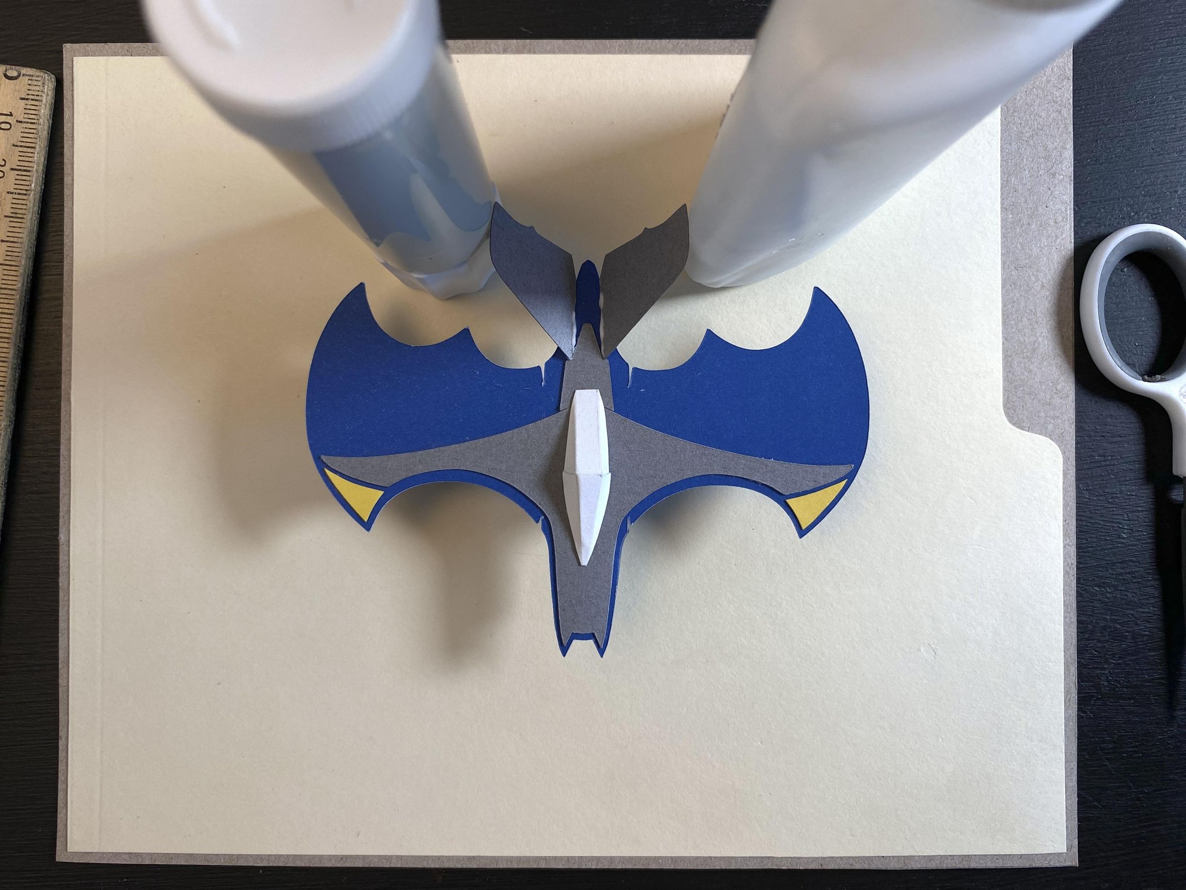 Batwing Card Stock Glider : 8 Steps (with Pictures) - Instructables