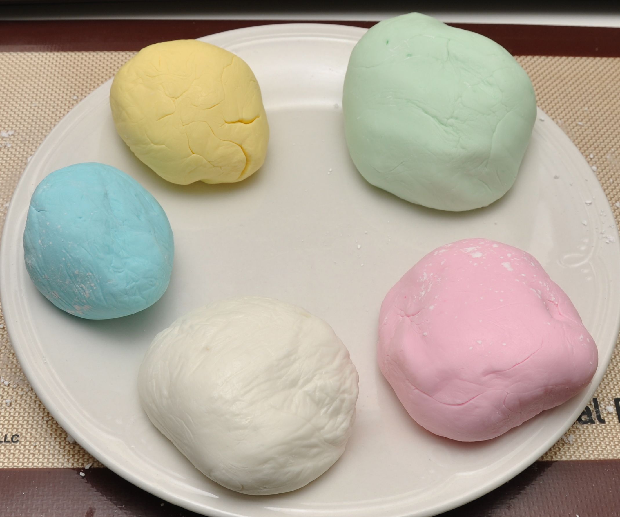 Easter Egg Rice Krispie Treats 5 Steps (with Pictures) Instructables