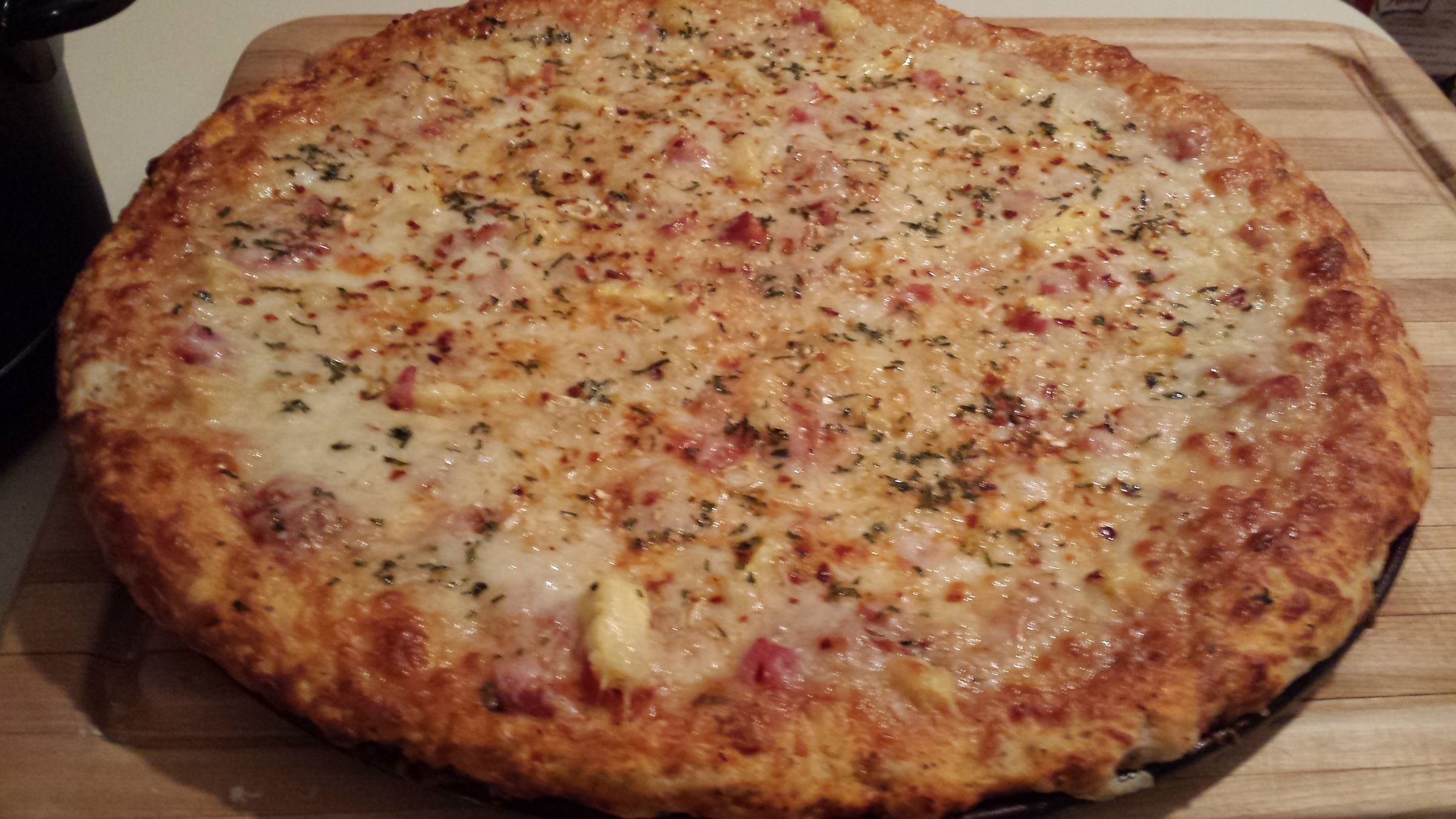 Super Yummy Homemade Pineapple, Ham, Scmorza Pizza!!!  