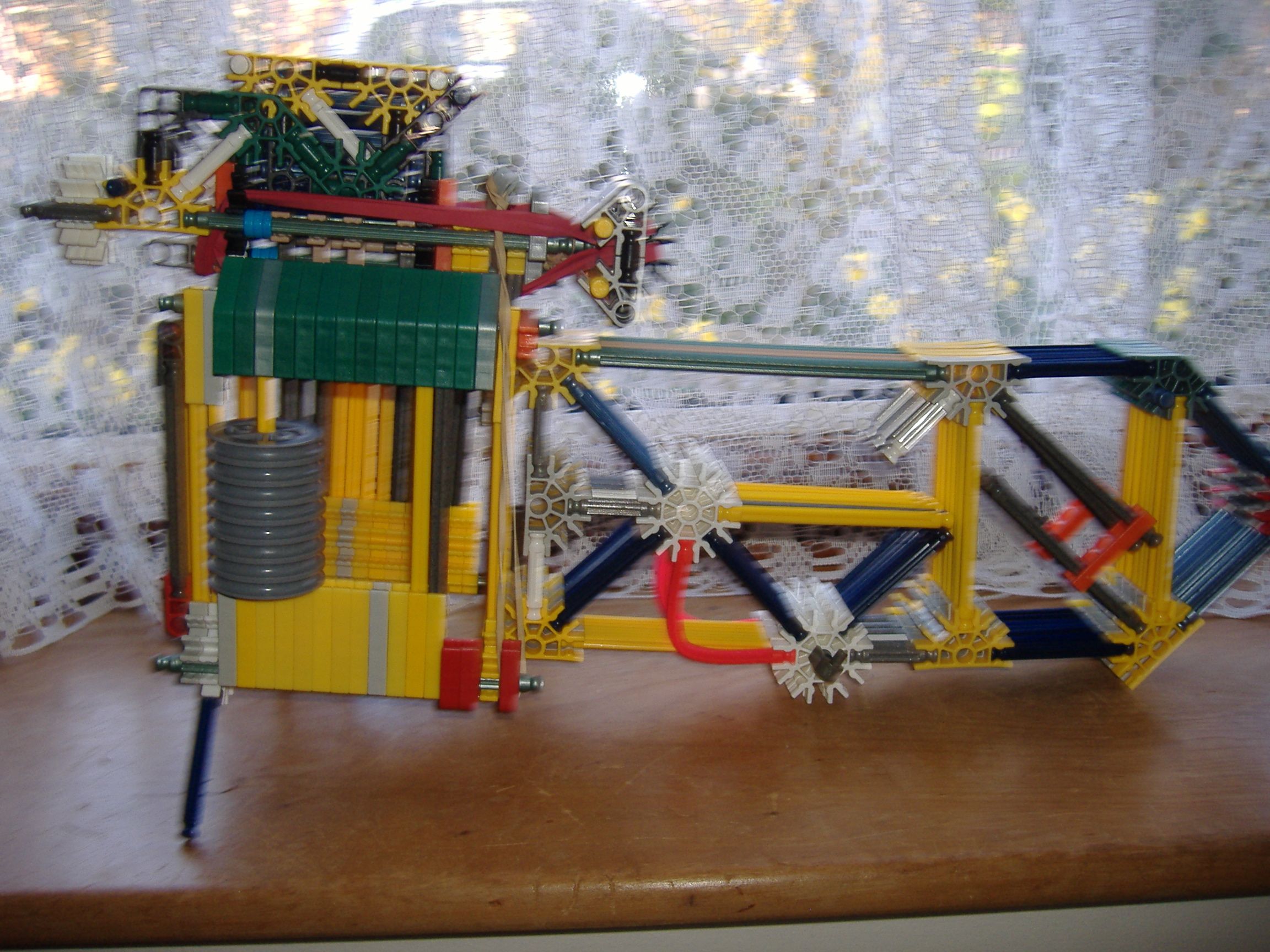 KNEX Uz90
